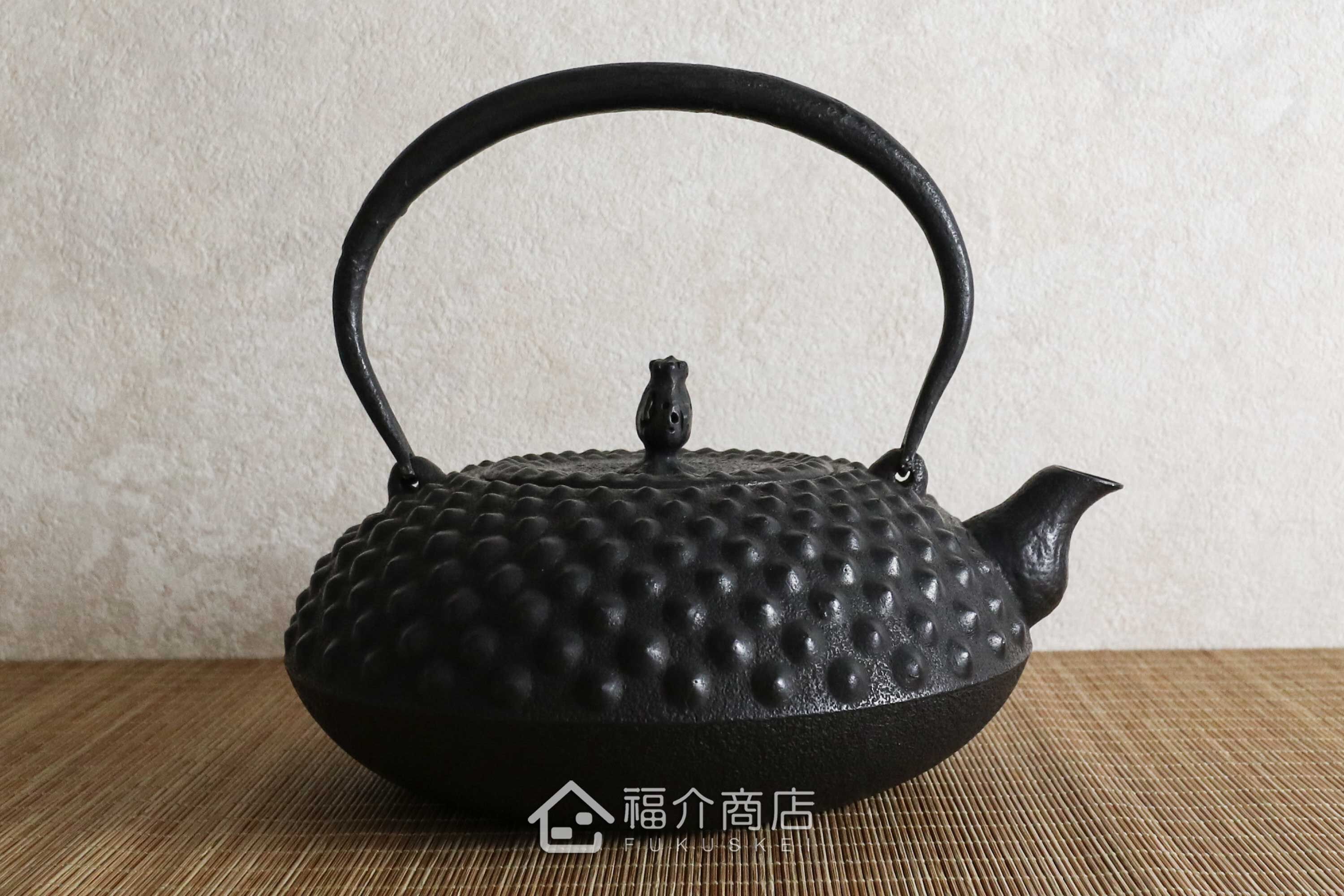 煮水泡茶用的鑄鐵茶壺