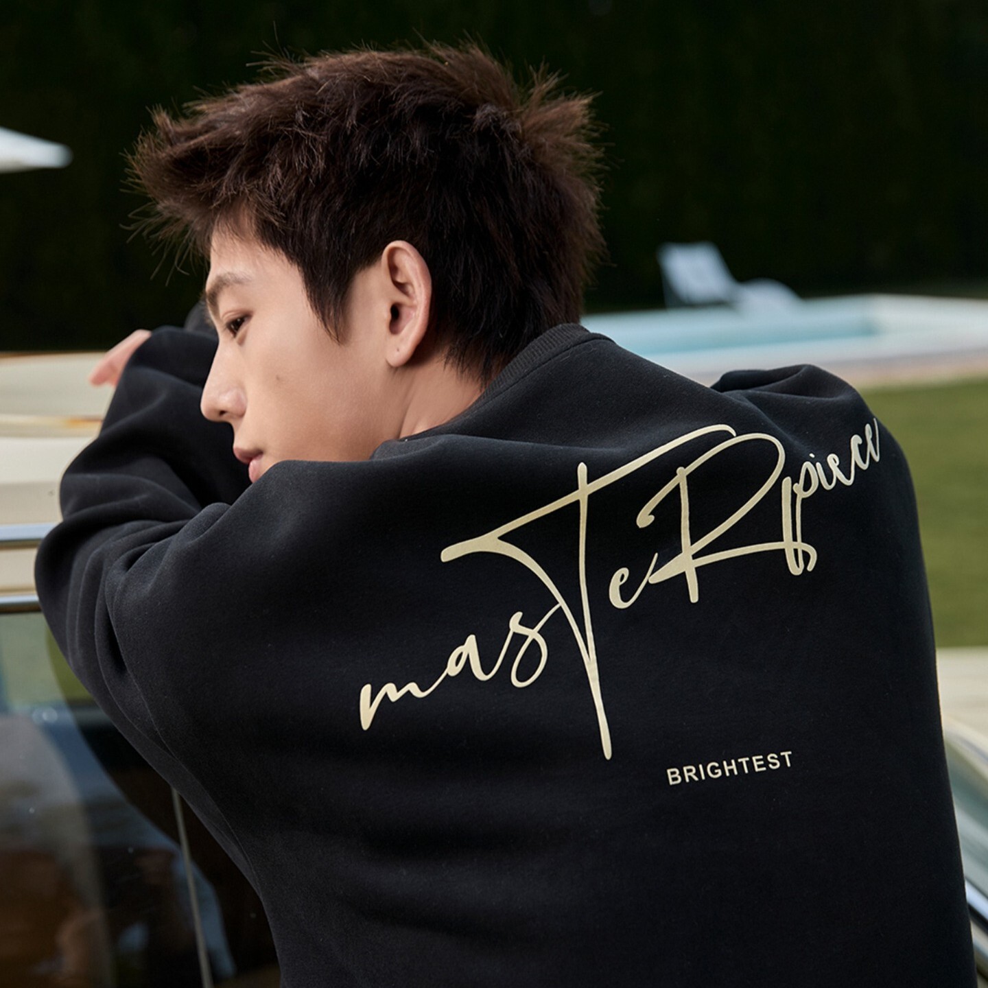 撞色字母印花圓領大學T MW3958