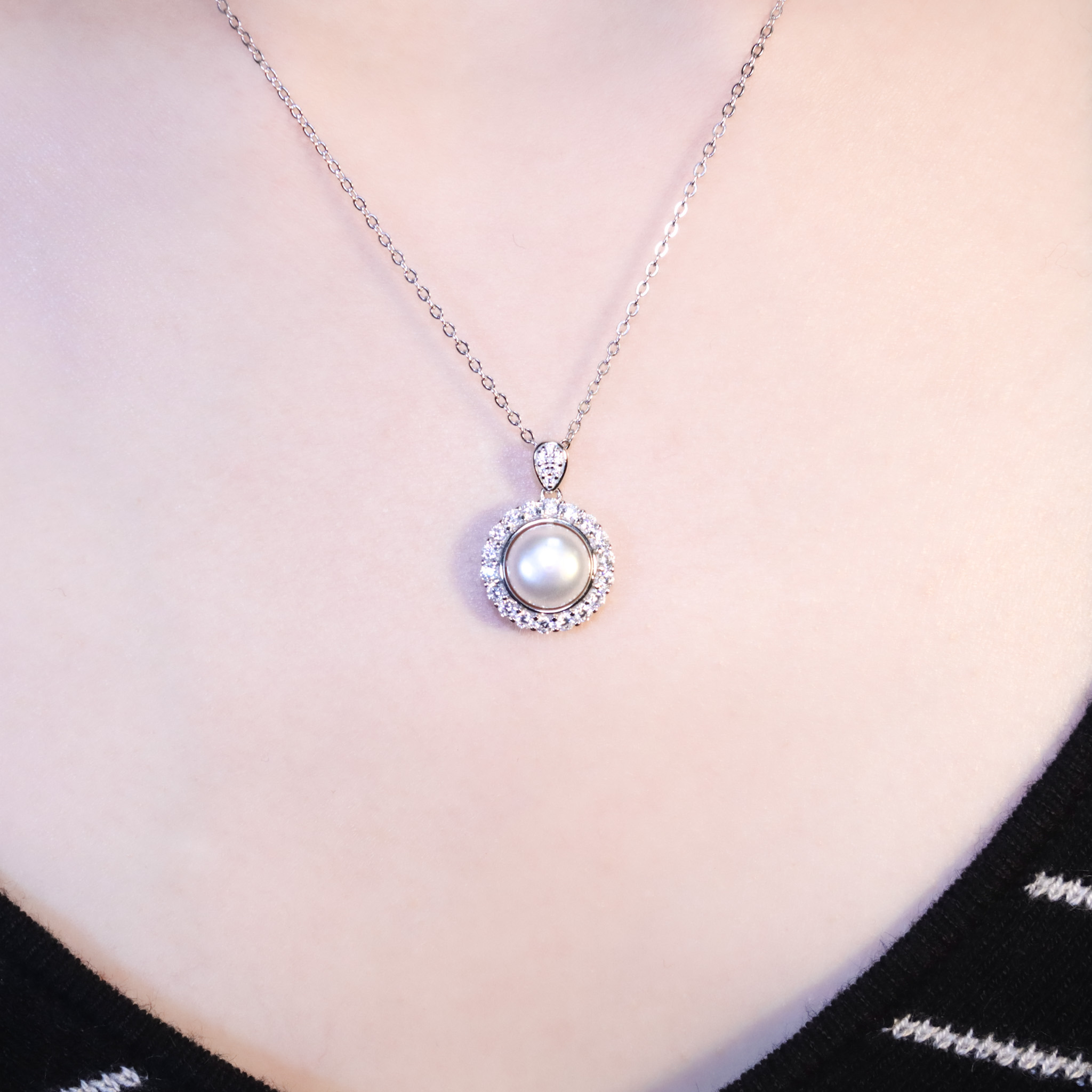 | 925純銀・厚鍍白金・珍珠 | 珍貴圓舞曲項鍊 | NE1516 |