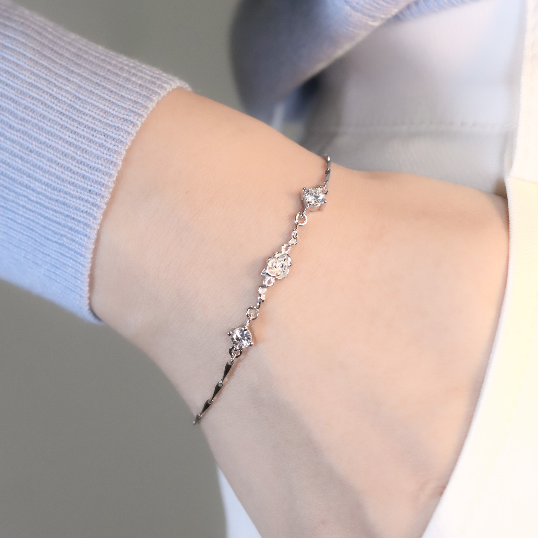 | 925純銀・白金 | 瑰麗日記軟手鐲 | BR1424 |