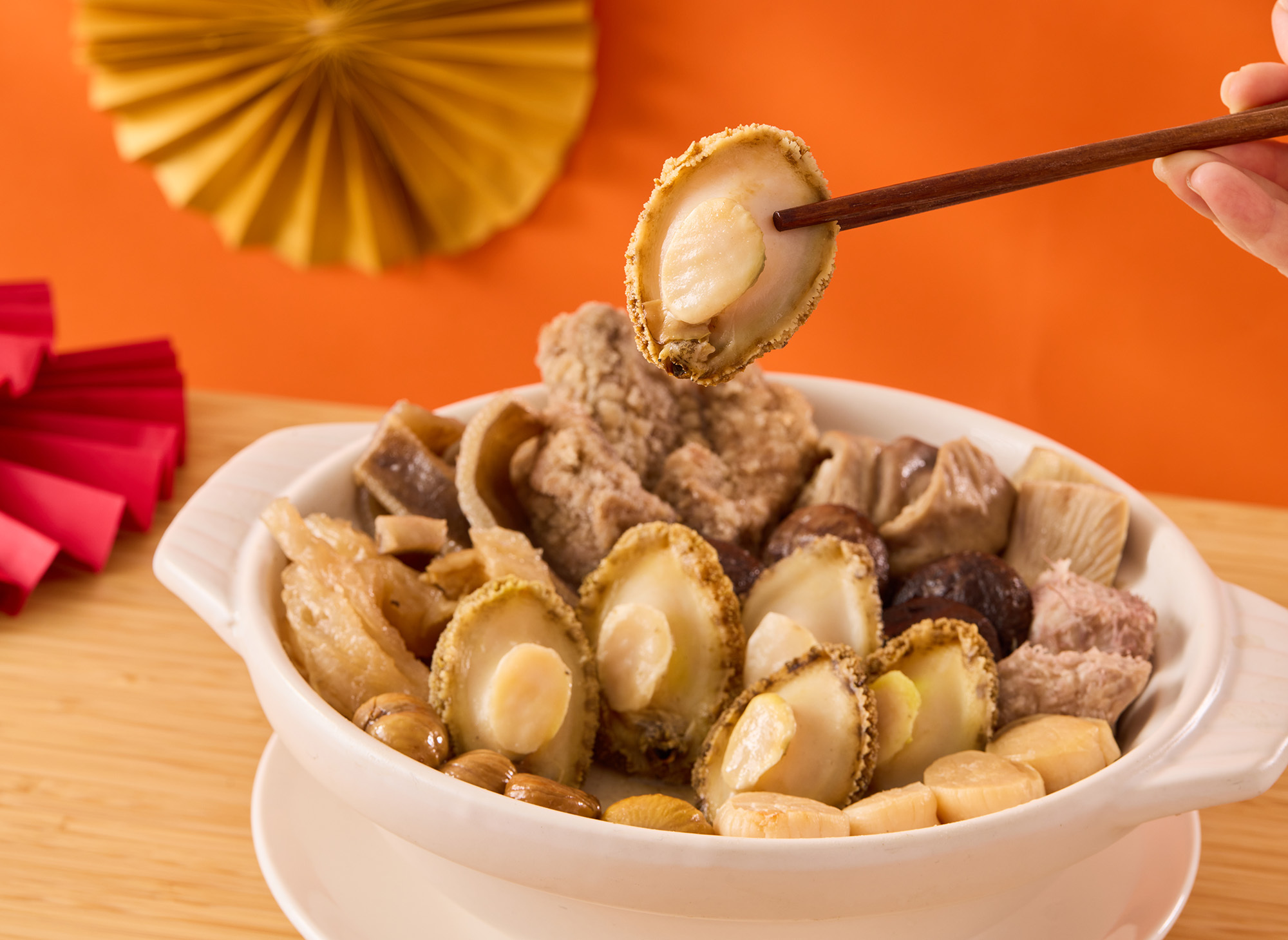 鮑魚干貝佛跳牆