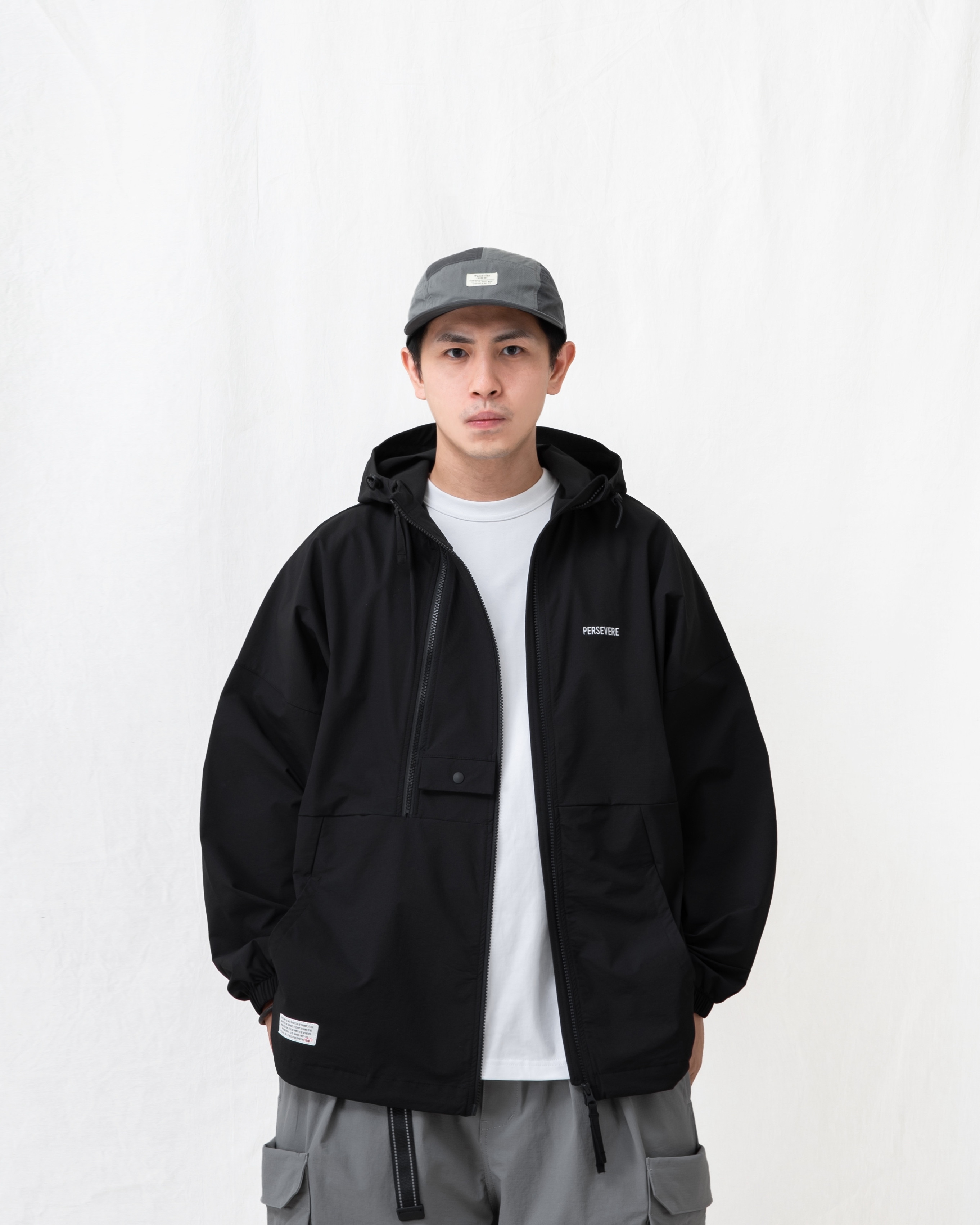 PERSEVERE 防潑水連帽機能外套 黑/灰/橘 25 A/W Water-Repellent Pullover Shell Jacket