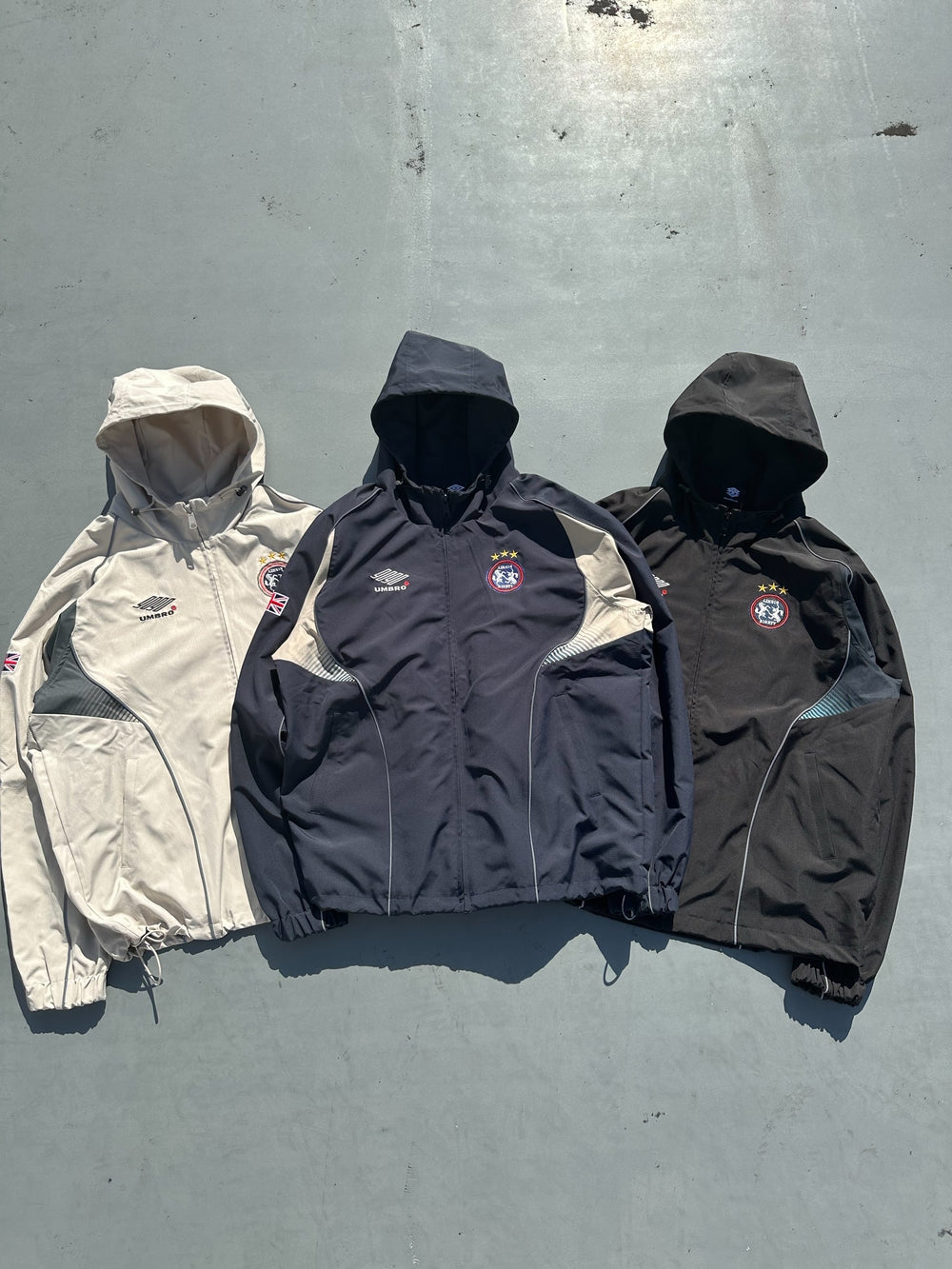 2025AW 9090 × umbro Gradation Nylon Hooded Jascket 聯名 尼龍 連帽 外套 現貨 NN2121