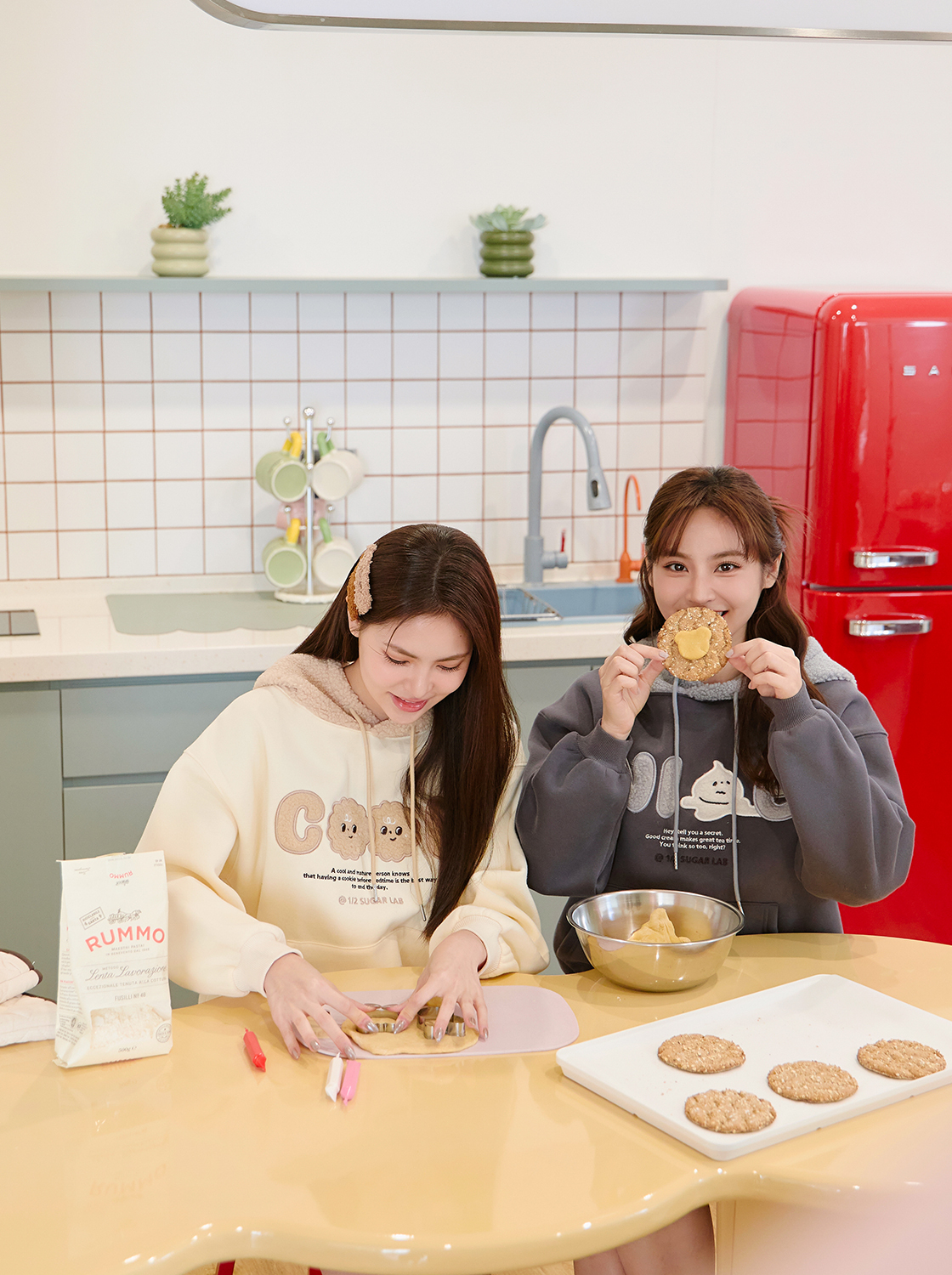 【期間限定】五分糖毛絨絨文字帽T