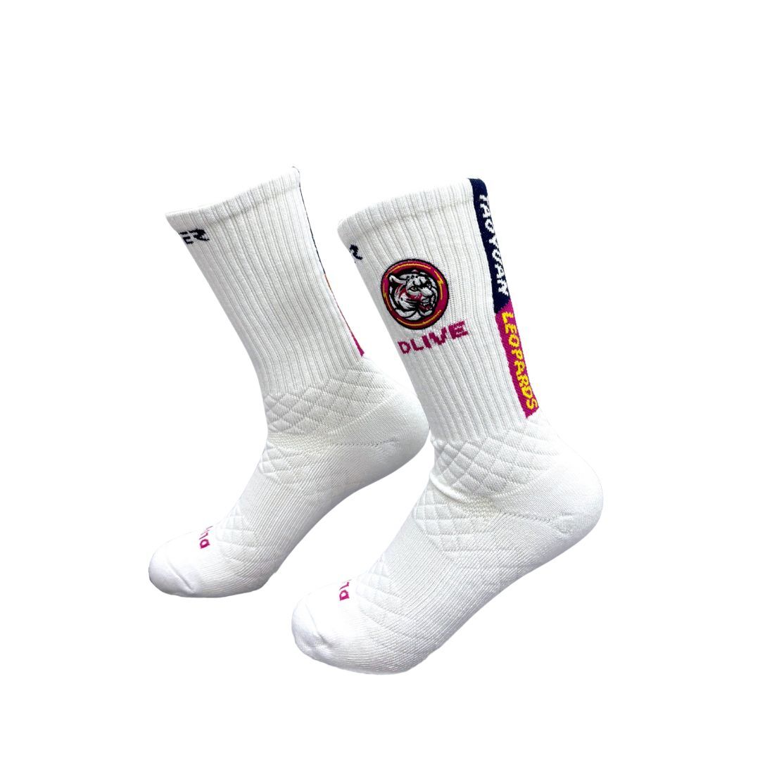 【DLIVE x 雲豹職排】聯名LOGO刺繡襪