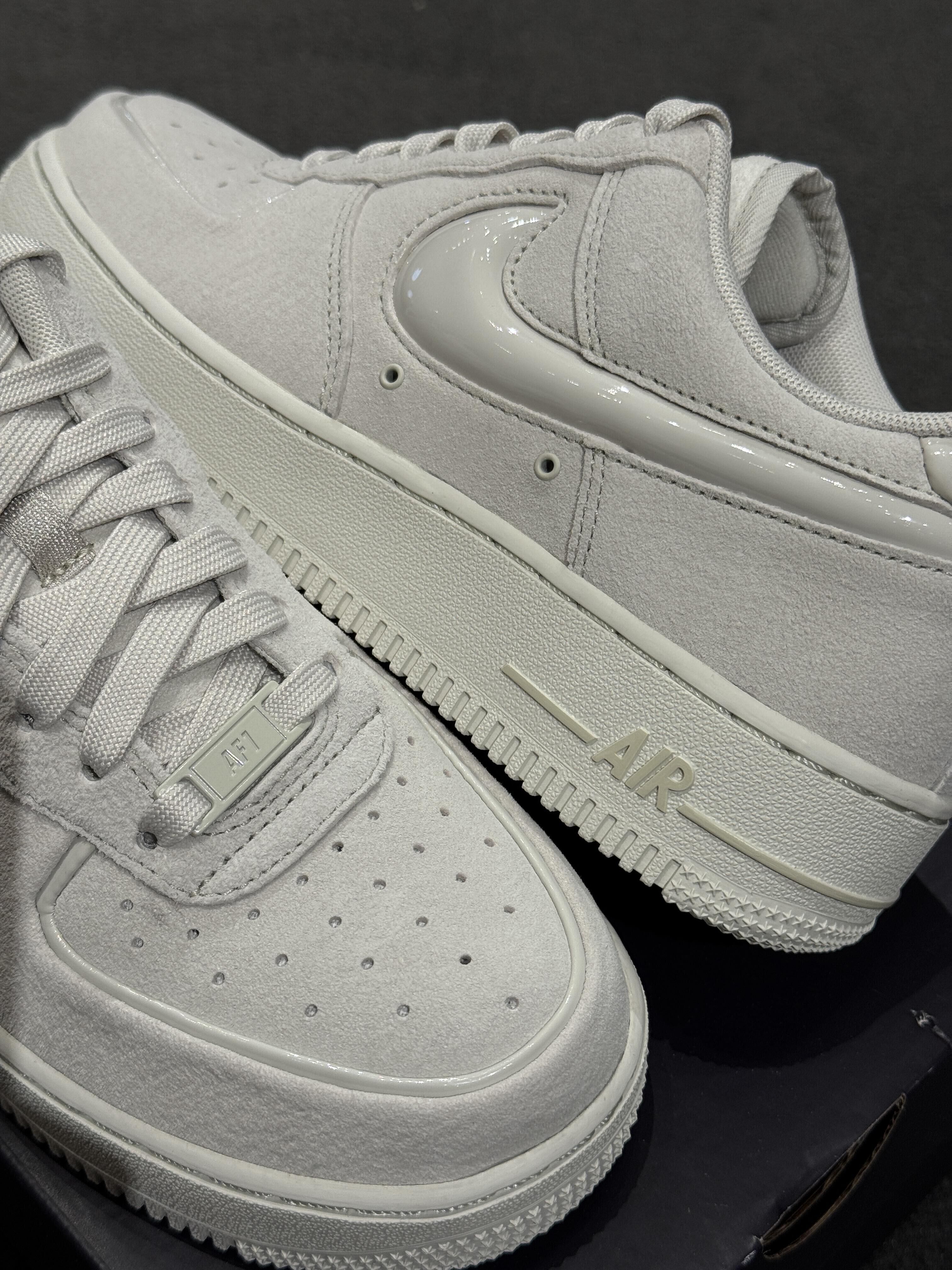 代購-Nike Air Force 1 '07 麂皮 復古 米白 HV4406-001