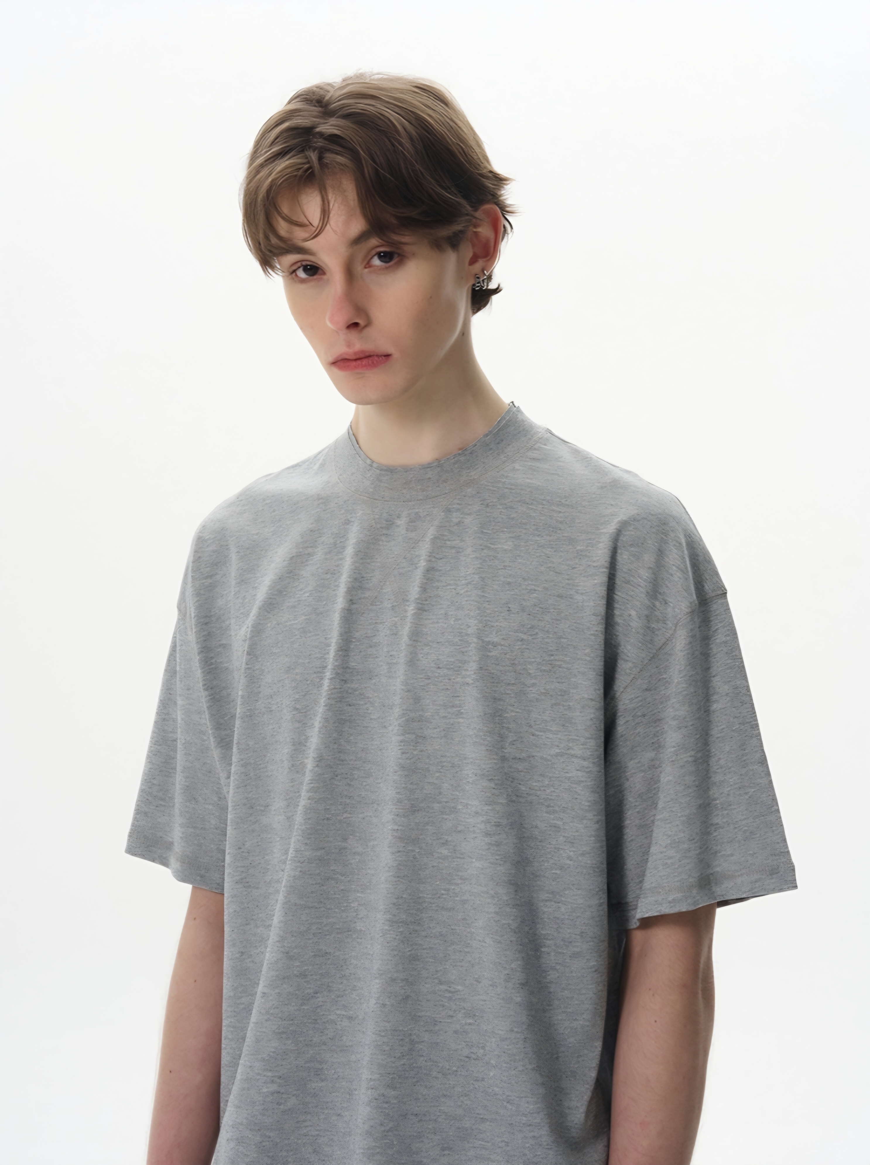 019. Oversized Mock Neck T-shirt