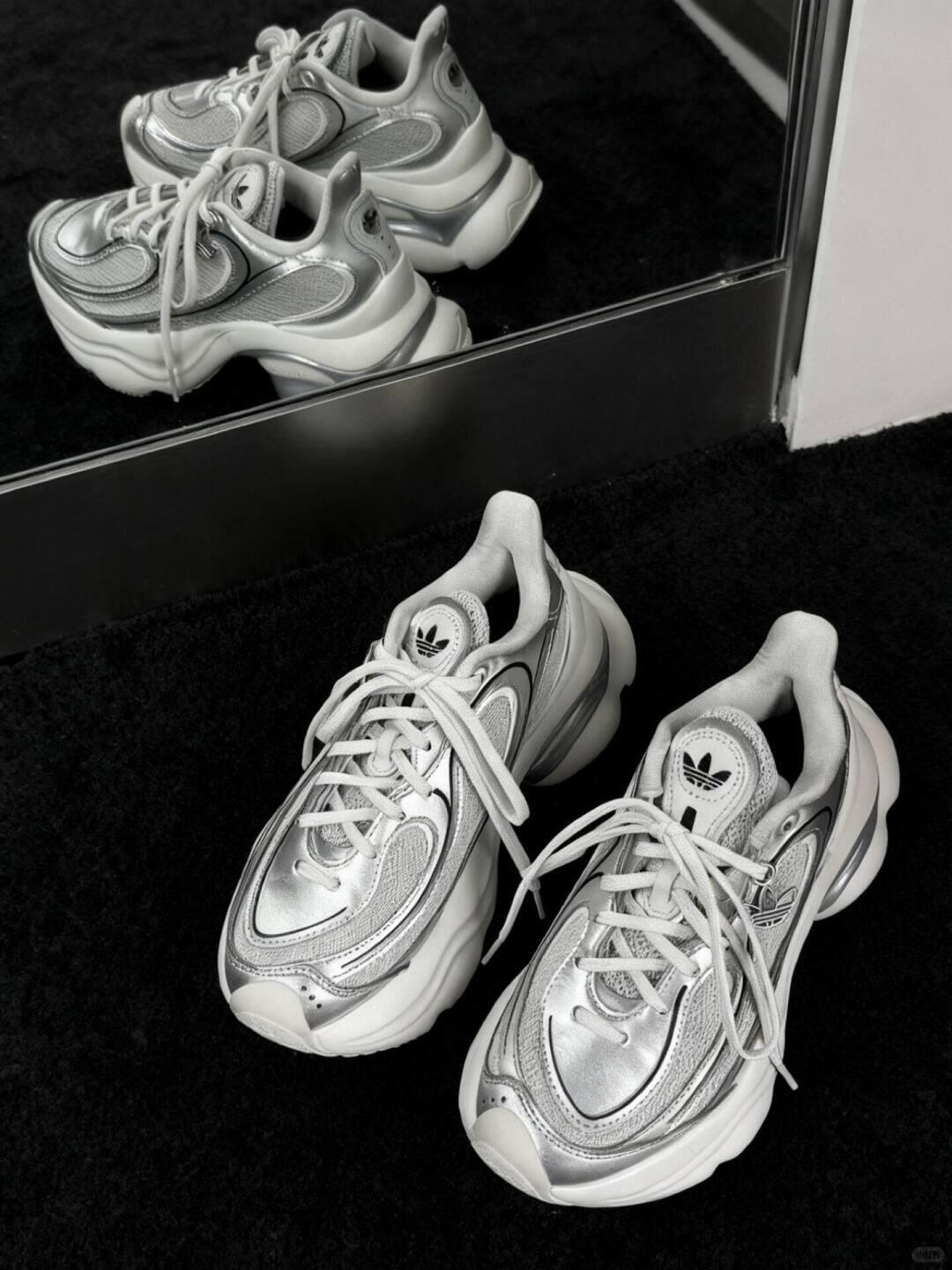 ADIDAS ORIGINALS OZVENUZ 增高 復古 小巴黎世家 女生 銀色 KI0557