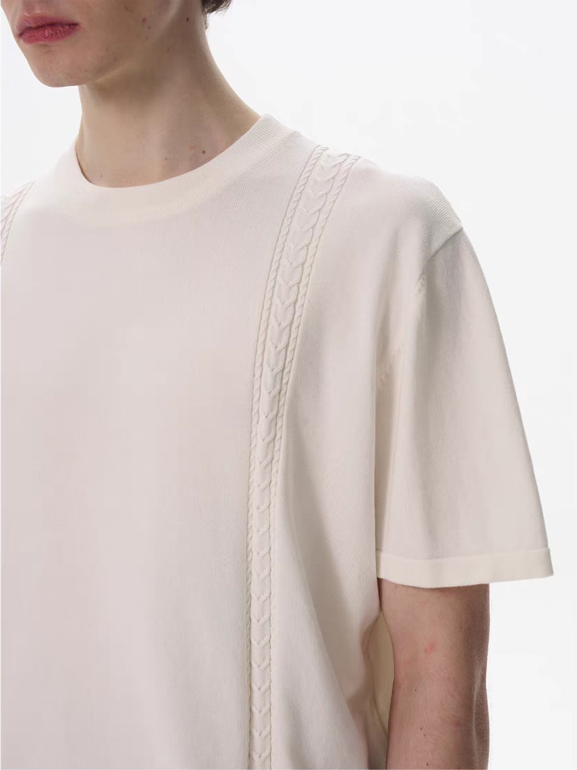 020. Knit Detailing Crew Neck T-Shirt