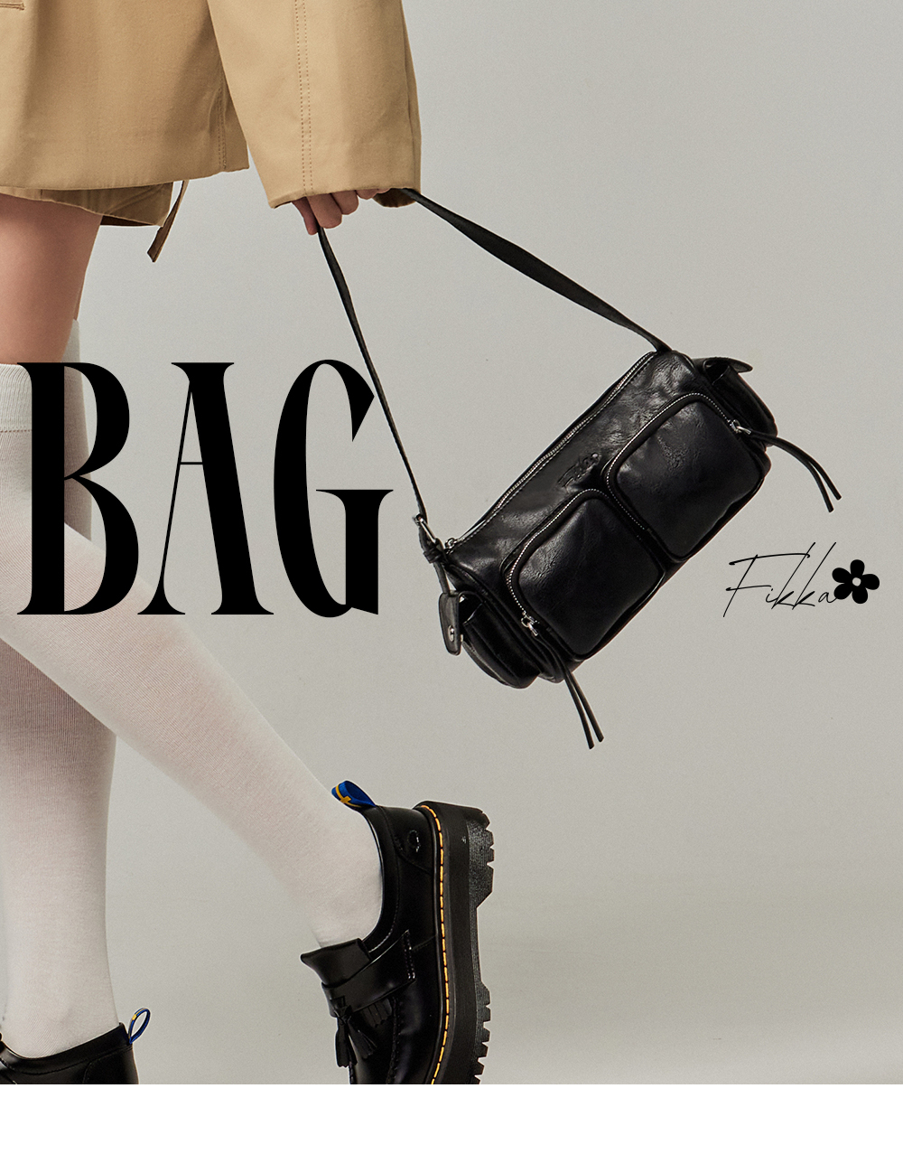 ChooShop官方購物網站提供FIKKA-曲奇餅乾.立體雙口袋肩背包-黑色,立體雙口袋設計兼具造型感與實用性,內裡貼心小格層讓分類收納更有條理,兩側立體側口袋可輕鬆收納隨手小物;搭配可調式肩背帶,可自由調整長度,背負舒適又便利。