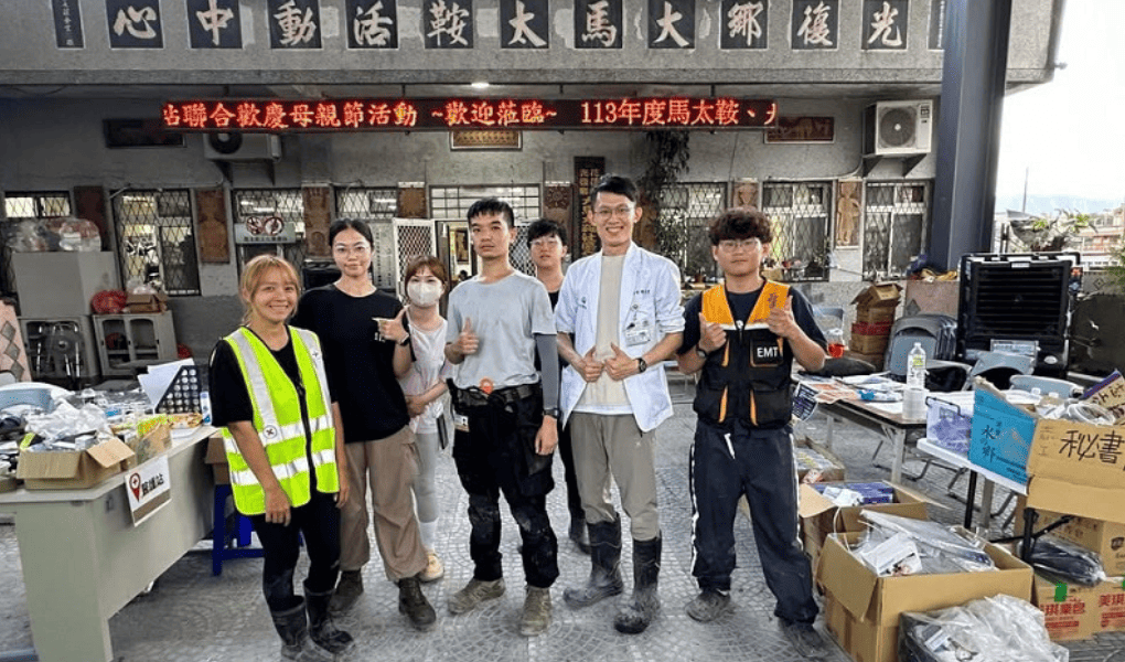 PATRONI 配多利安全鞋採訪前往花蓮光復救災的超人陳醫生照片