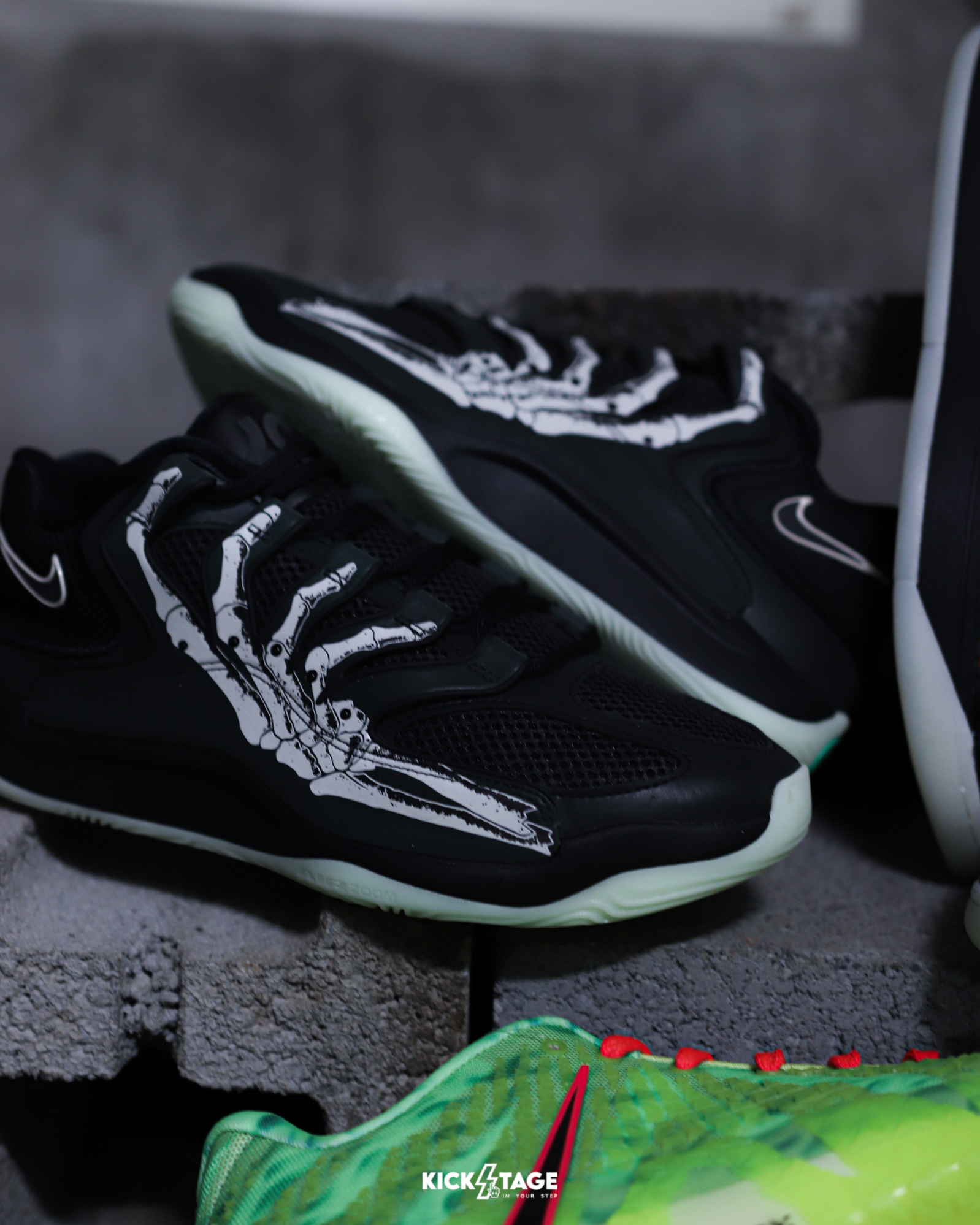 [限定商品售出無退換] 男鞋 NIKE KD18 SE EP 'Halloween' 萬聖節 黑色 夜光 骷髏手 氣墊 實戰 緩震 透氣 運動鞋【IM1347-001】NIKEKD