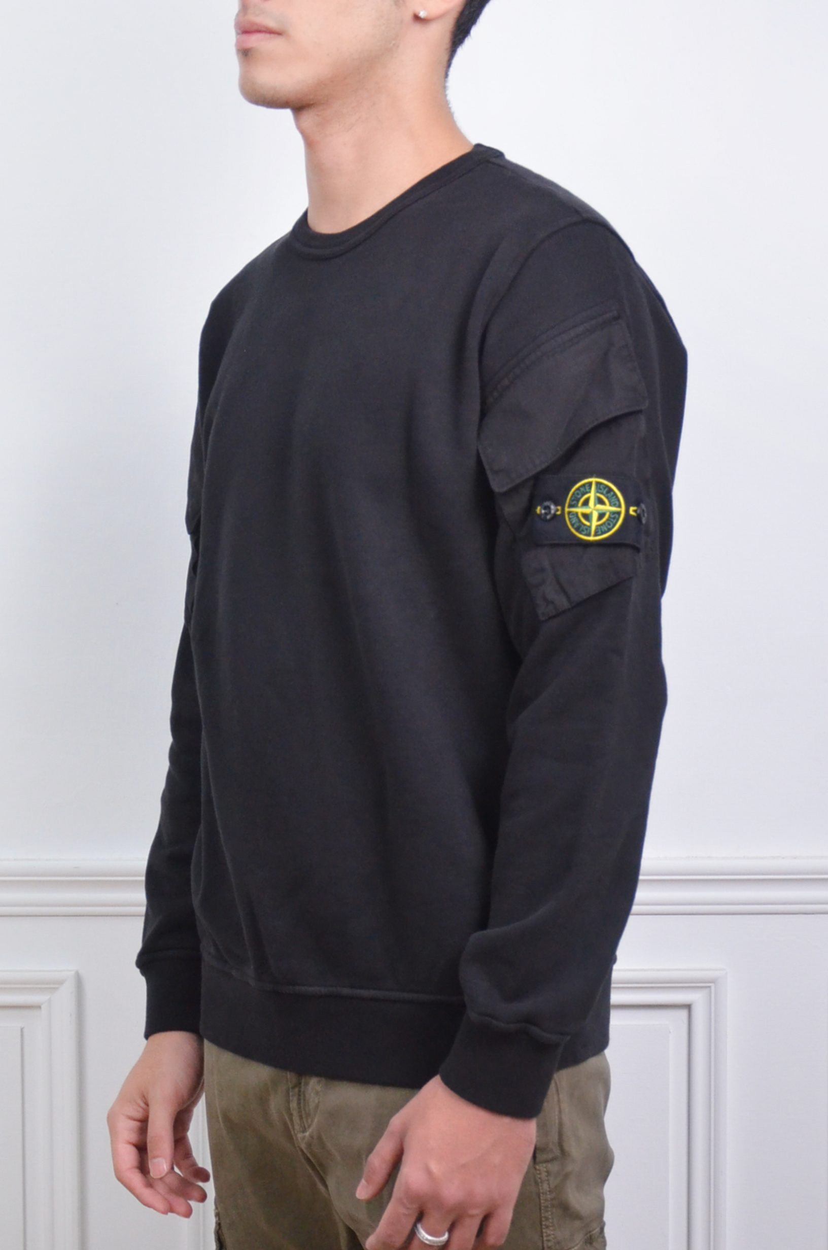 Stone Island 手臂口袋設計大學T【K2S156100008S0A20V0029】