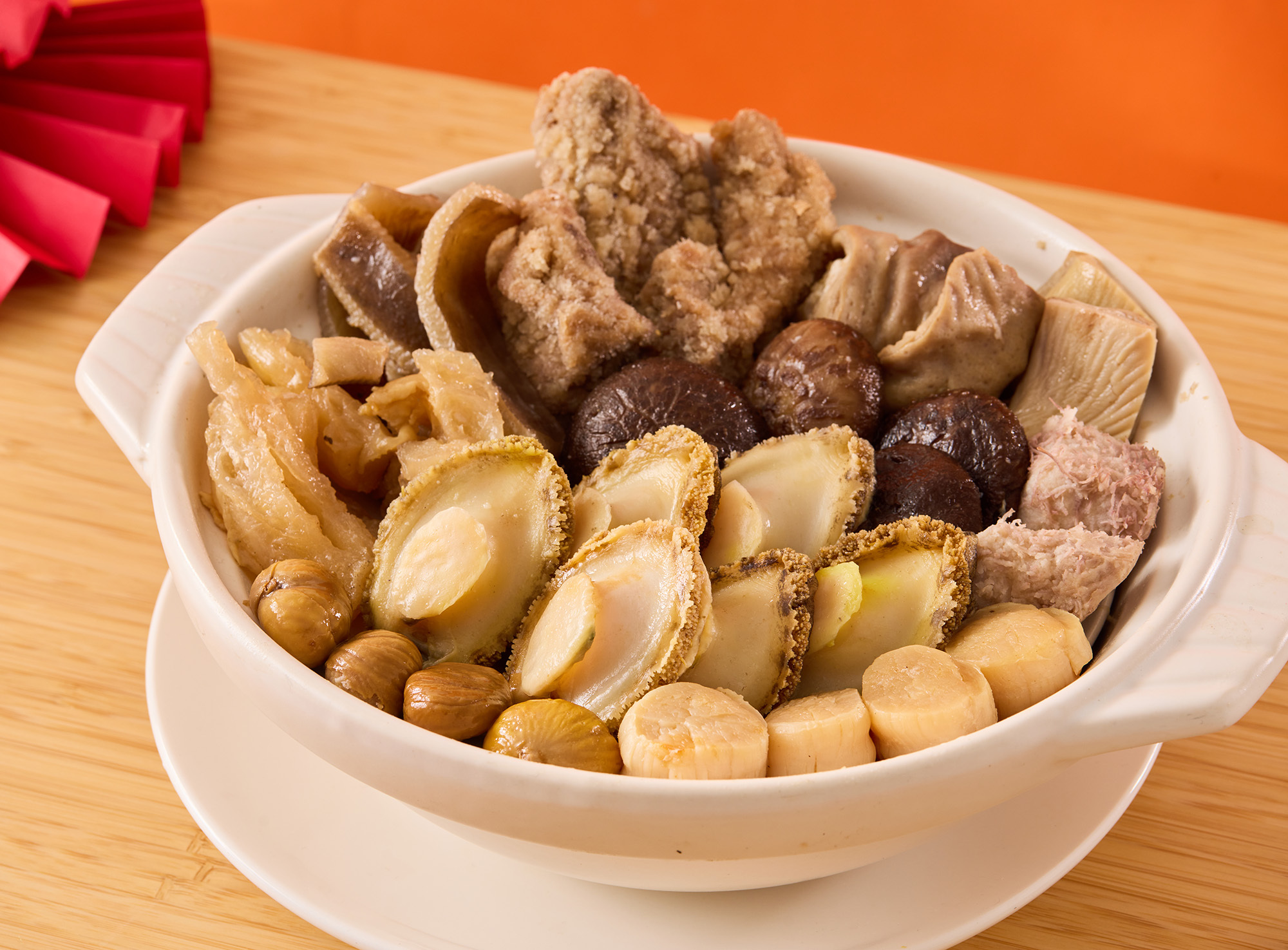 鮑魚干貝佛跳牆