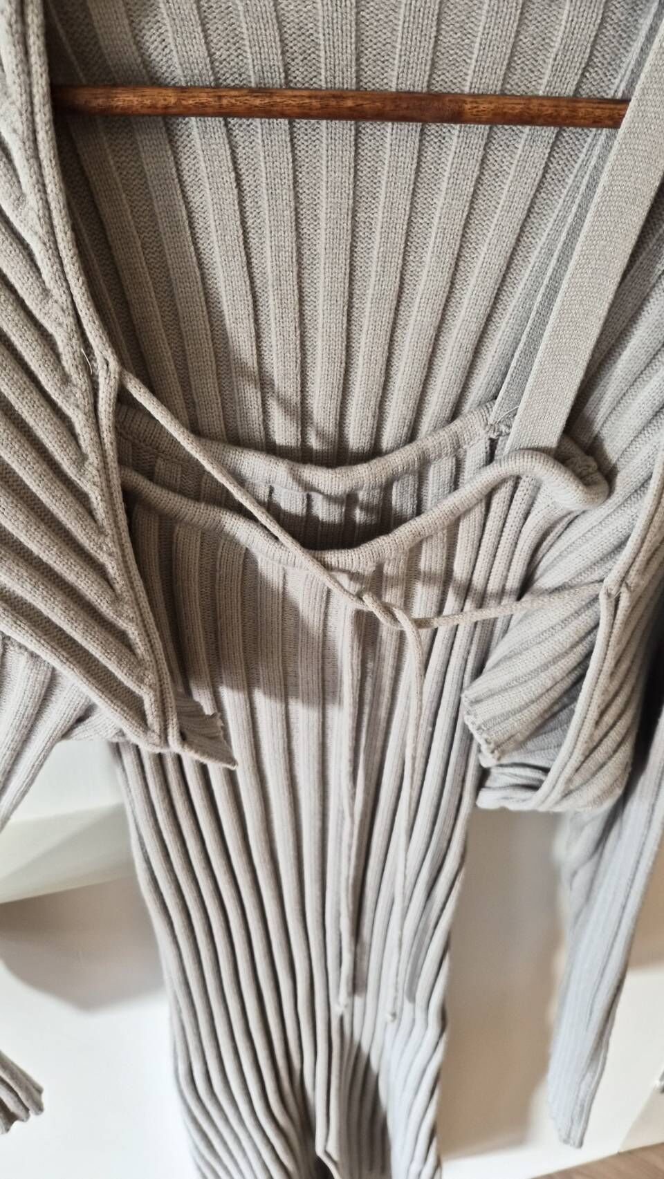 綁帶針織外罩&直坑條針織洋裝