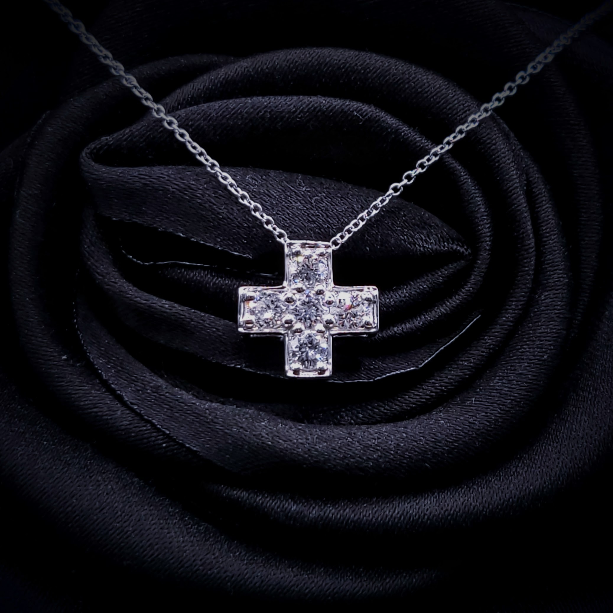 全新18K白金48份鑽石吊墜