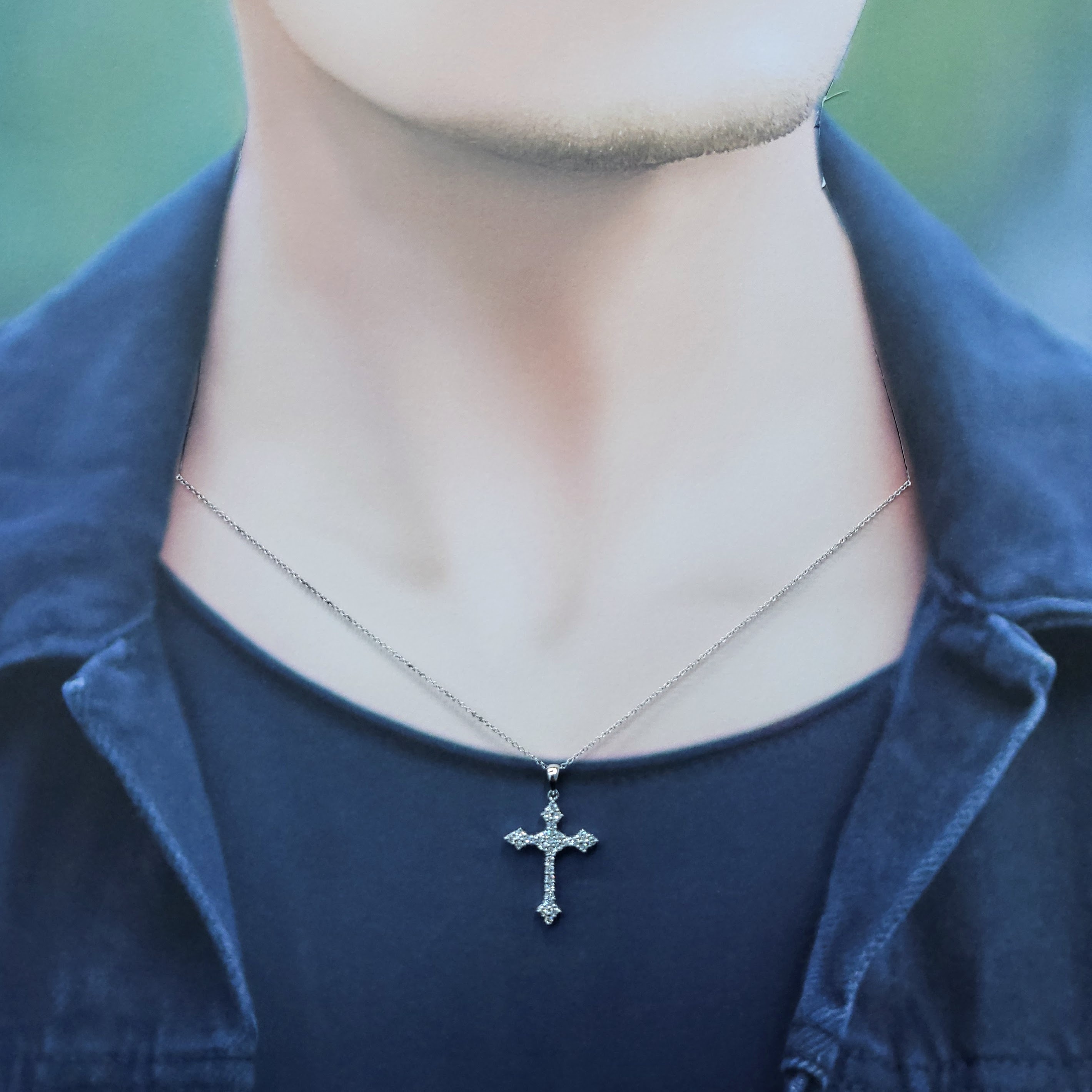 全新18K白金37份鑽石十字架吊墜