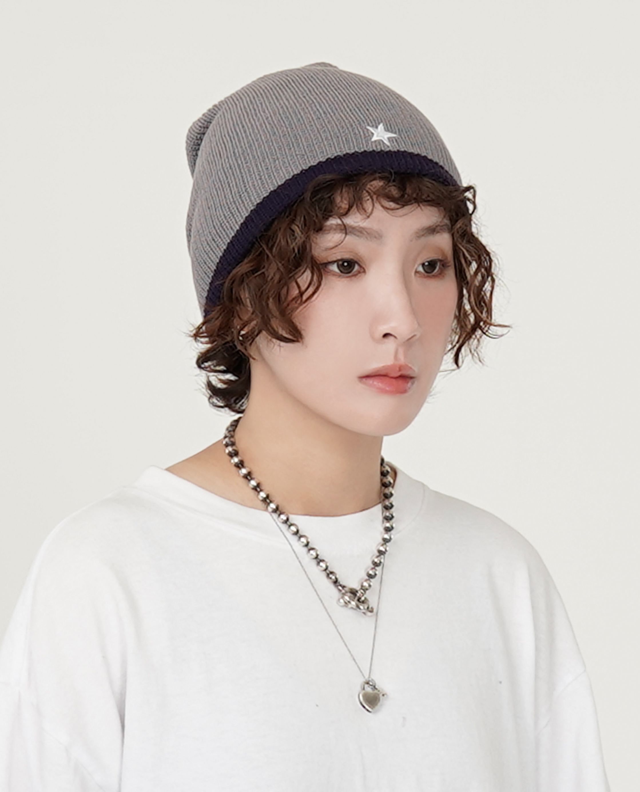 AOI Industry FOUR STAR REVERSIBLE BEANIE - 25FW