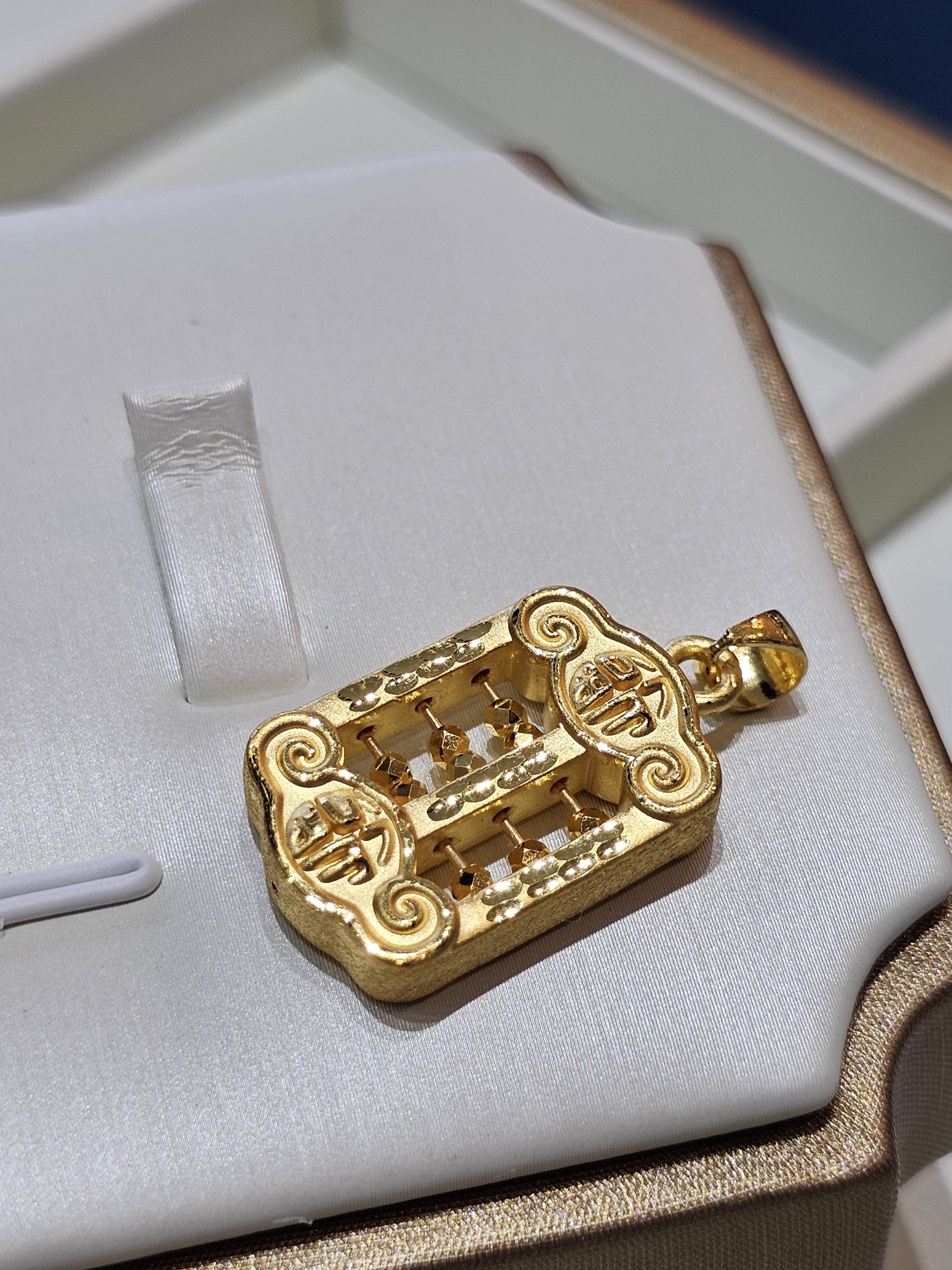 如意算盤金吊墜