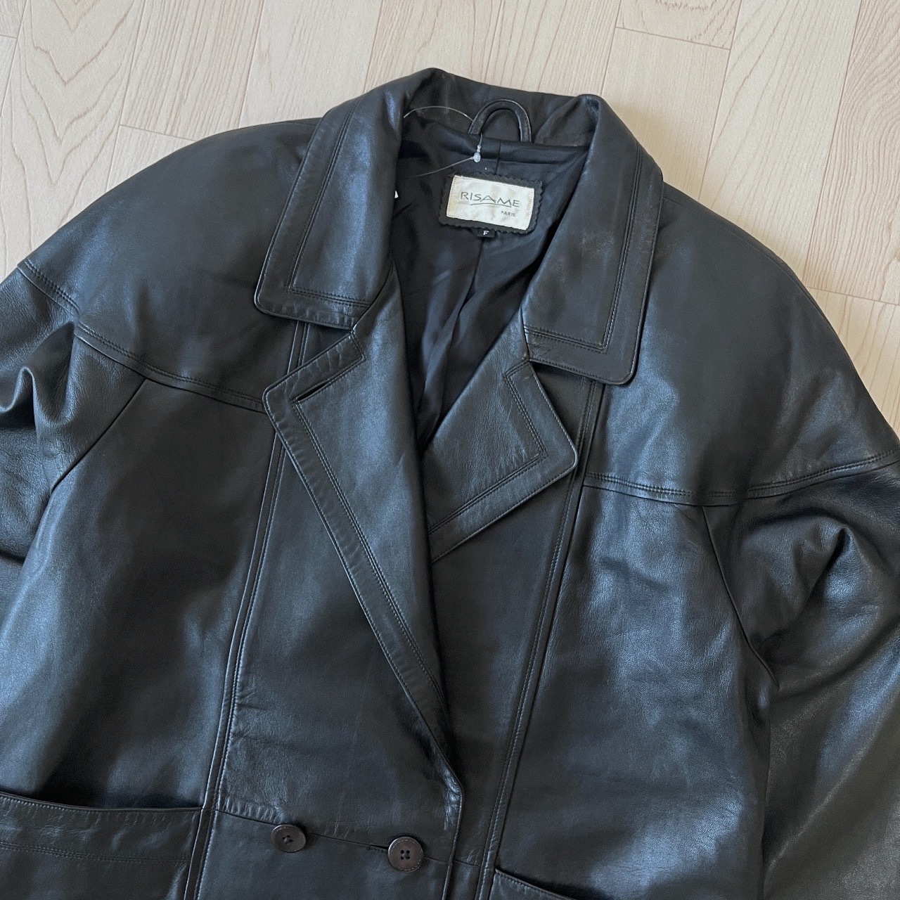 黑色羊皮孖襟外套