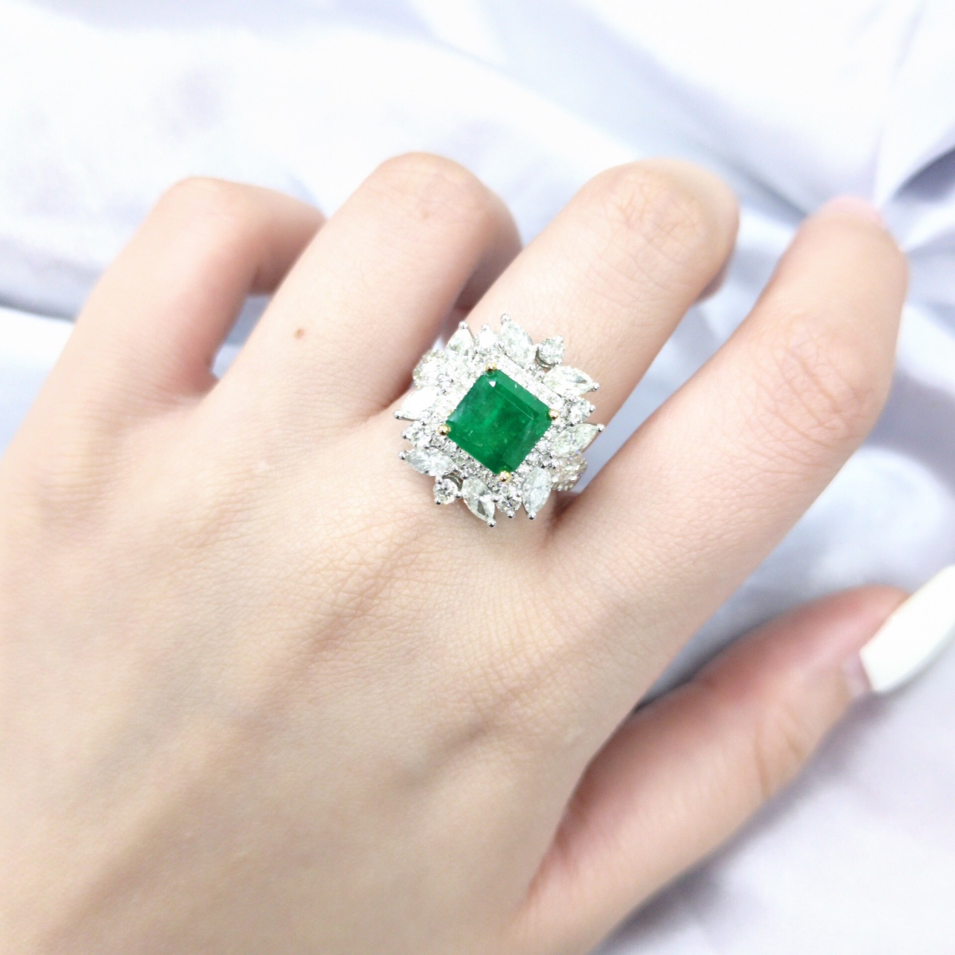 18K White Gold 2.40ct Emerald and Diamond Ring