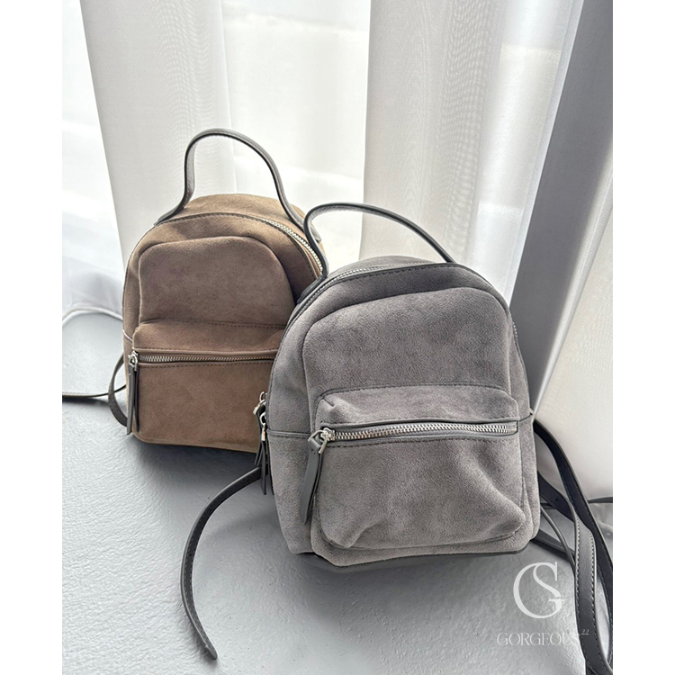 H113 「輕感麂皮小後背包」