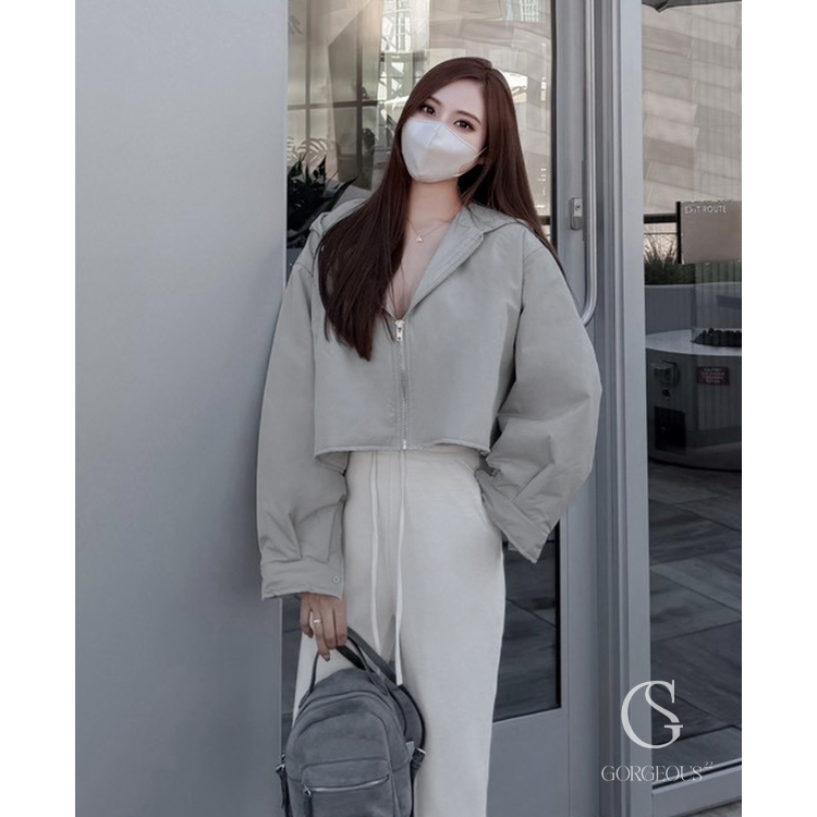 LE023 「零度C'輕氧保暖外套(短版)」