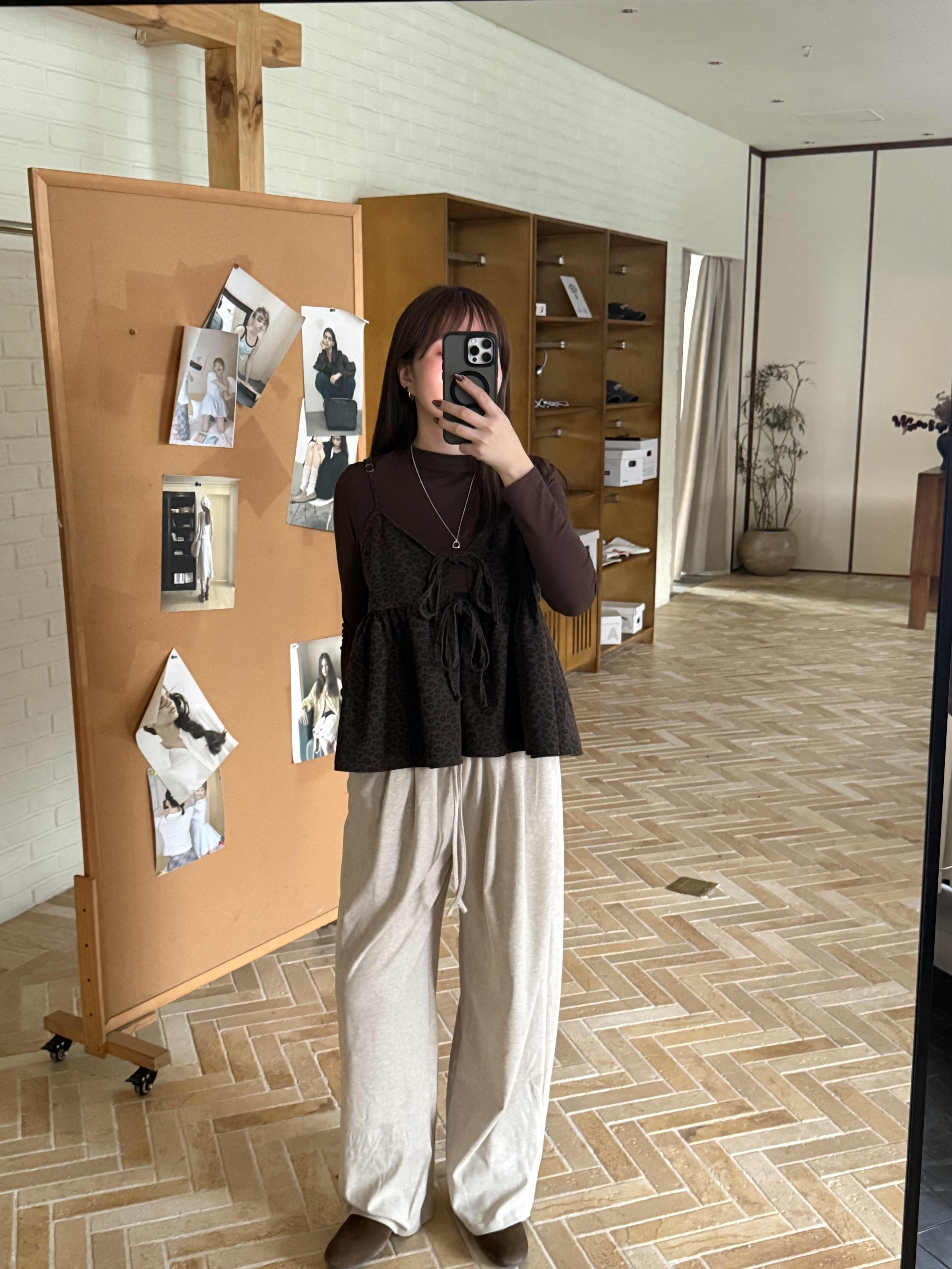 羊絨圓領打底衣