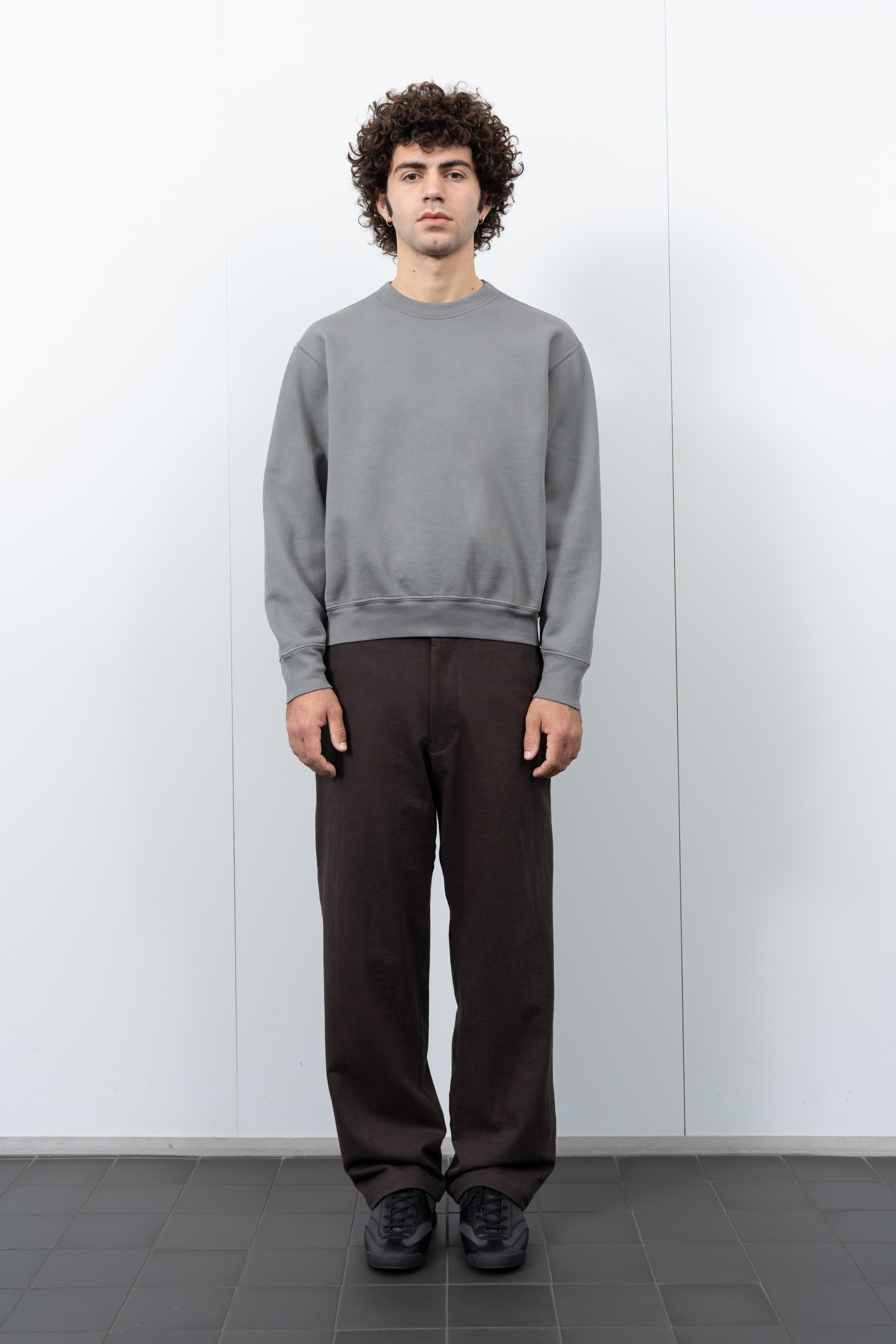 LADY WHITE CO. RELAXED SWEATSHIRT (3COL)