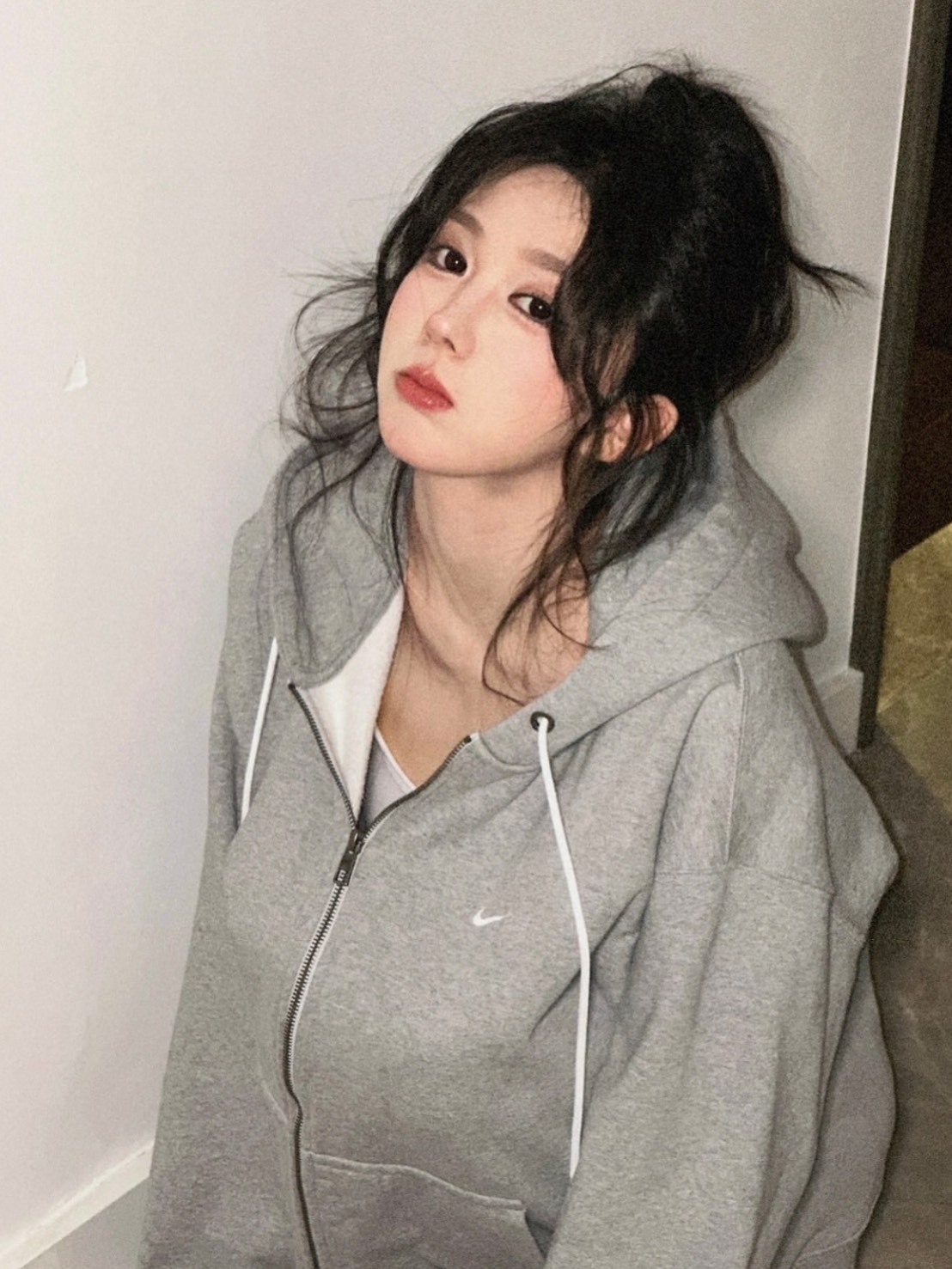 NIKE 重磅 刺繡 連帽外套 太空灰 經典黑