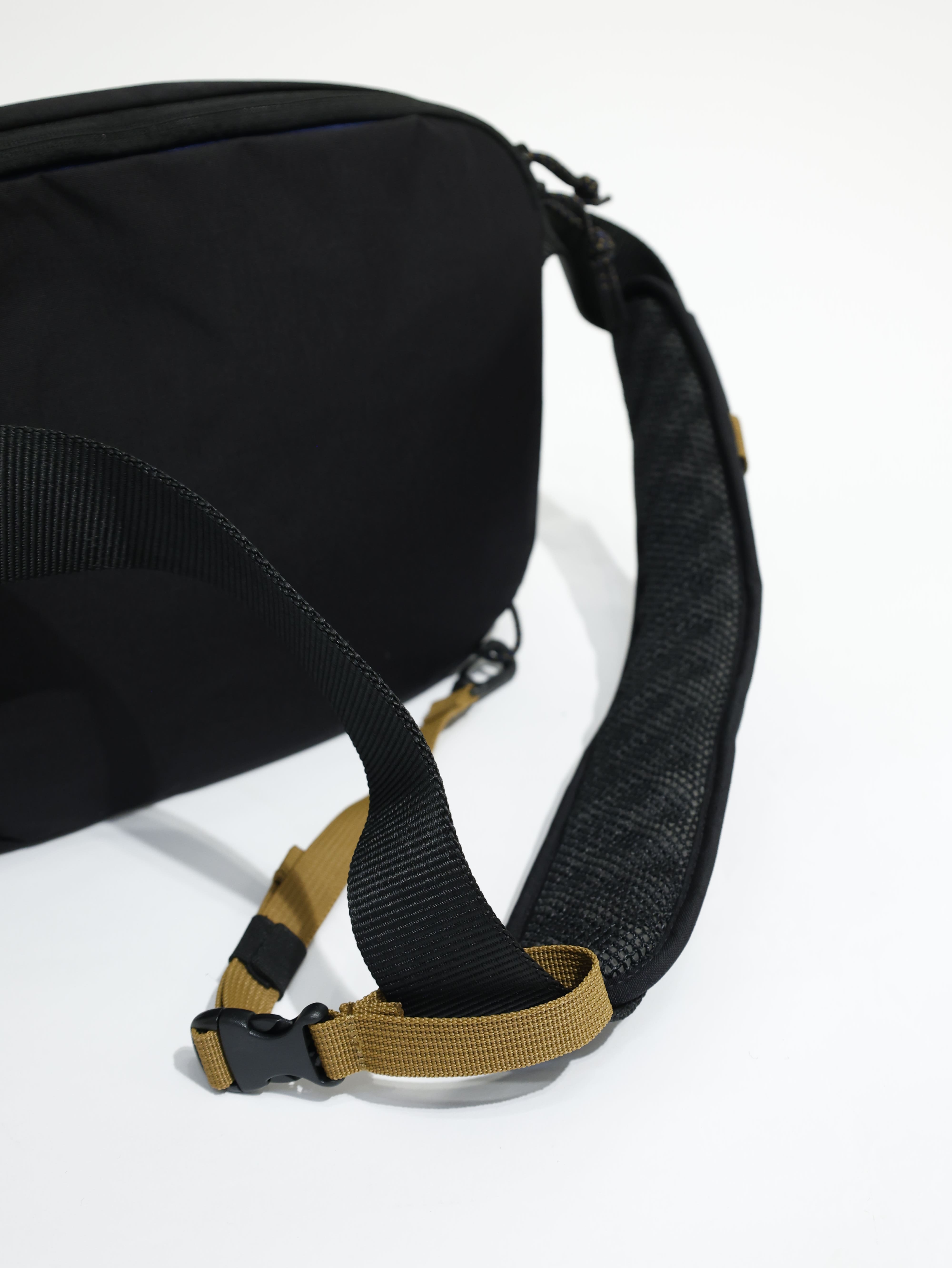 CRUMPLER 小野人 Billy 肩背包 BLY002