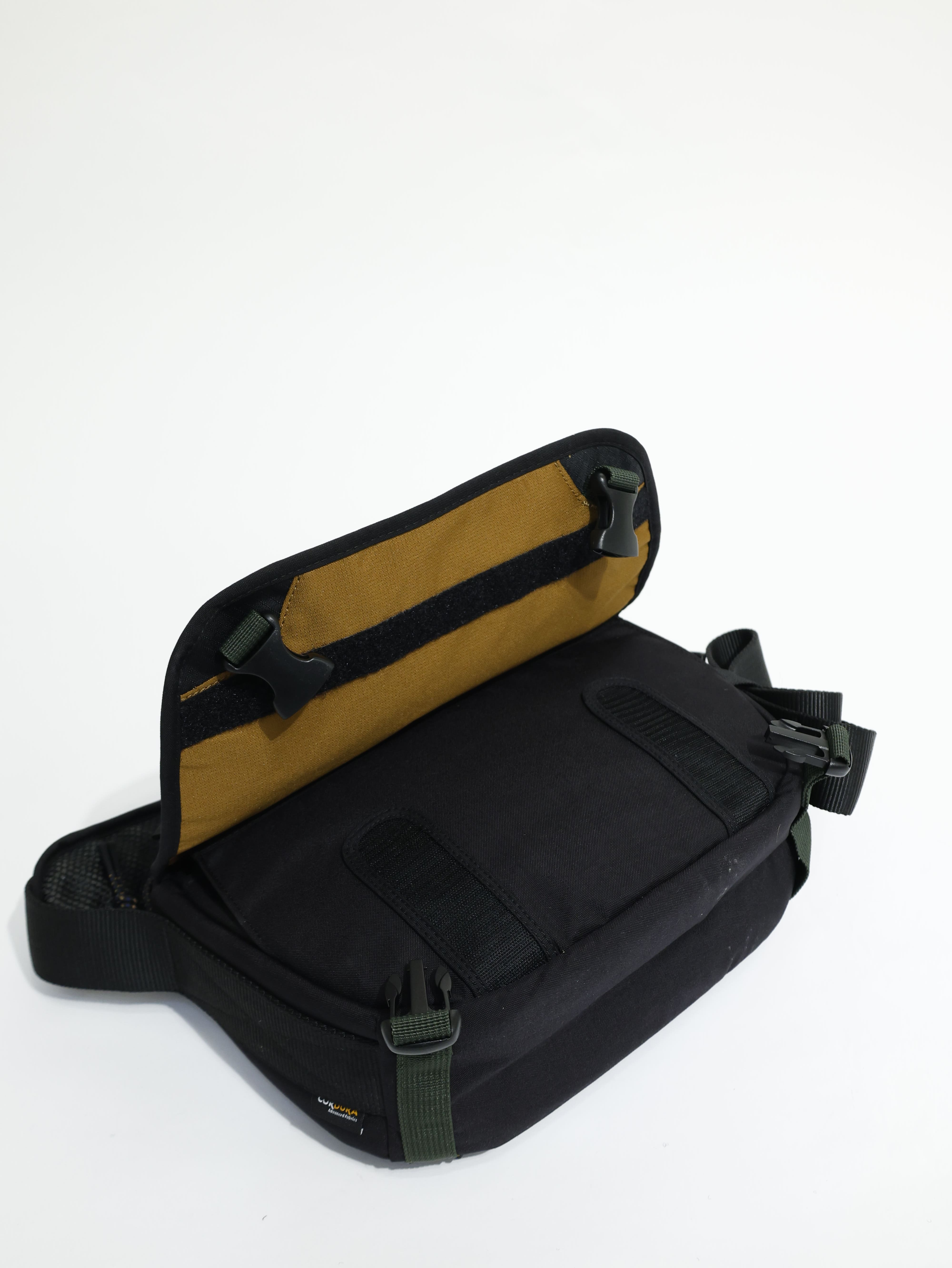 CRUMPLER 小野人 Billy 肩背包 BLY002
