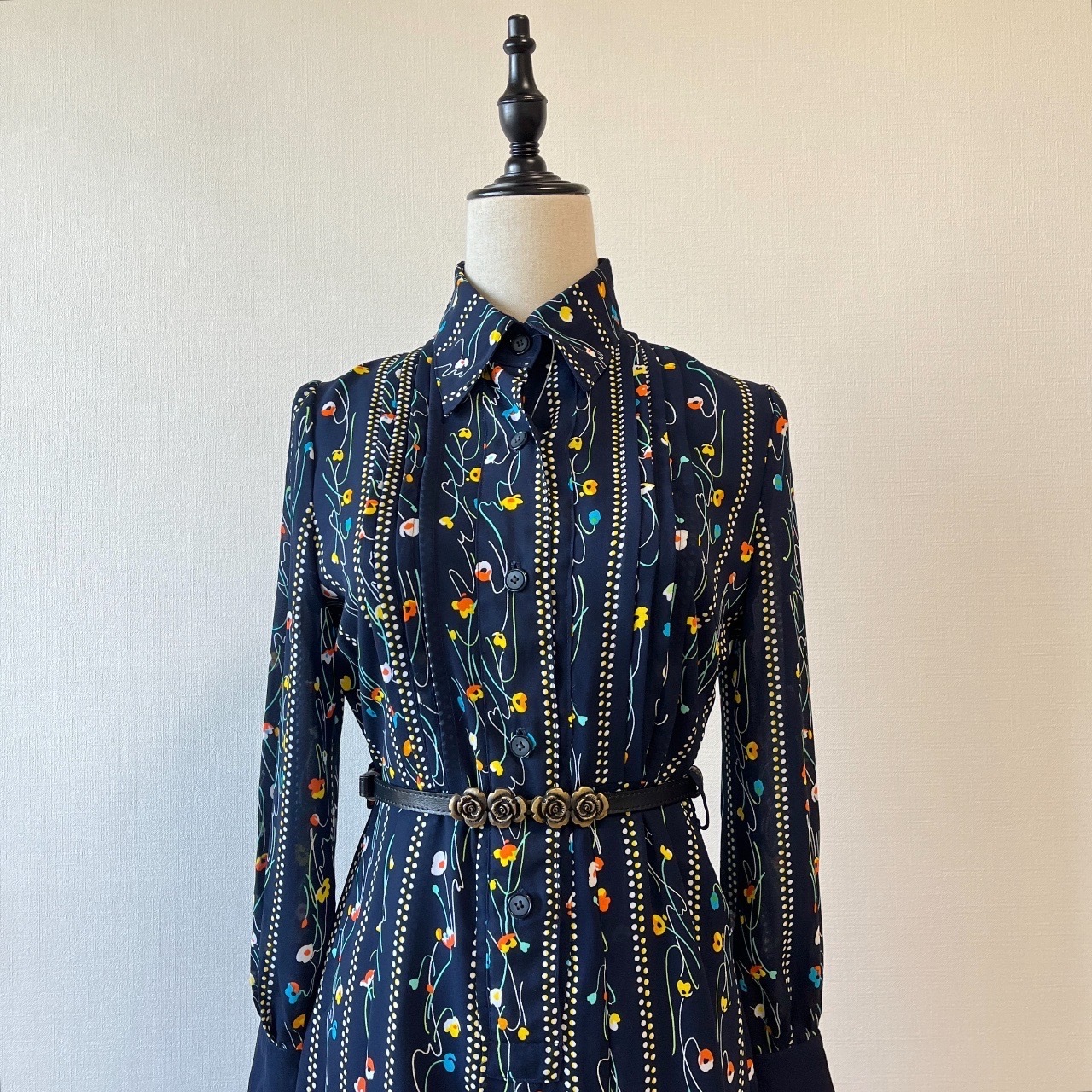 彩色春田花花連身裙