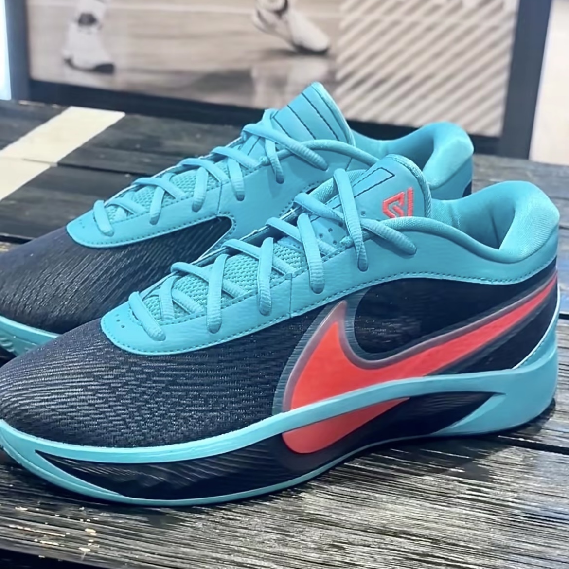 NIKE GIANNIS FREAK 6 EP 黑綠 藍綠 橘紅 籃球鞋 男鞋 FJ7807-300