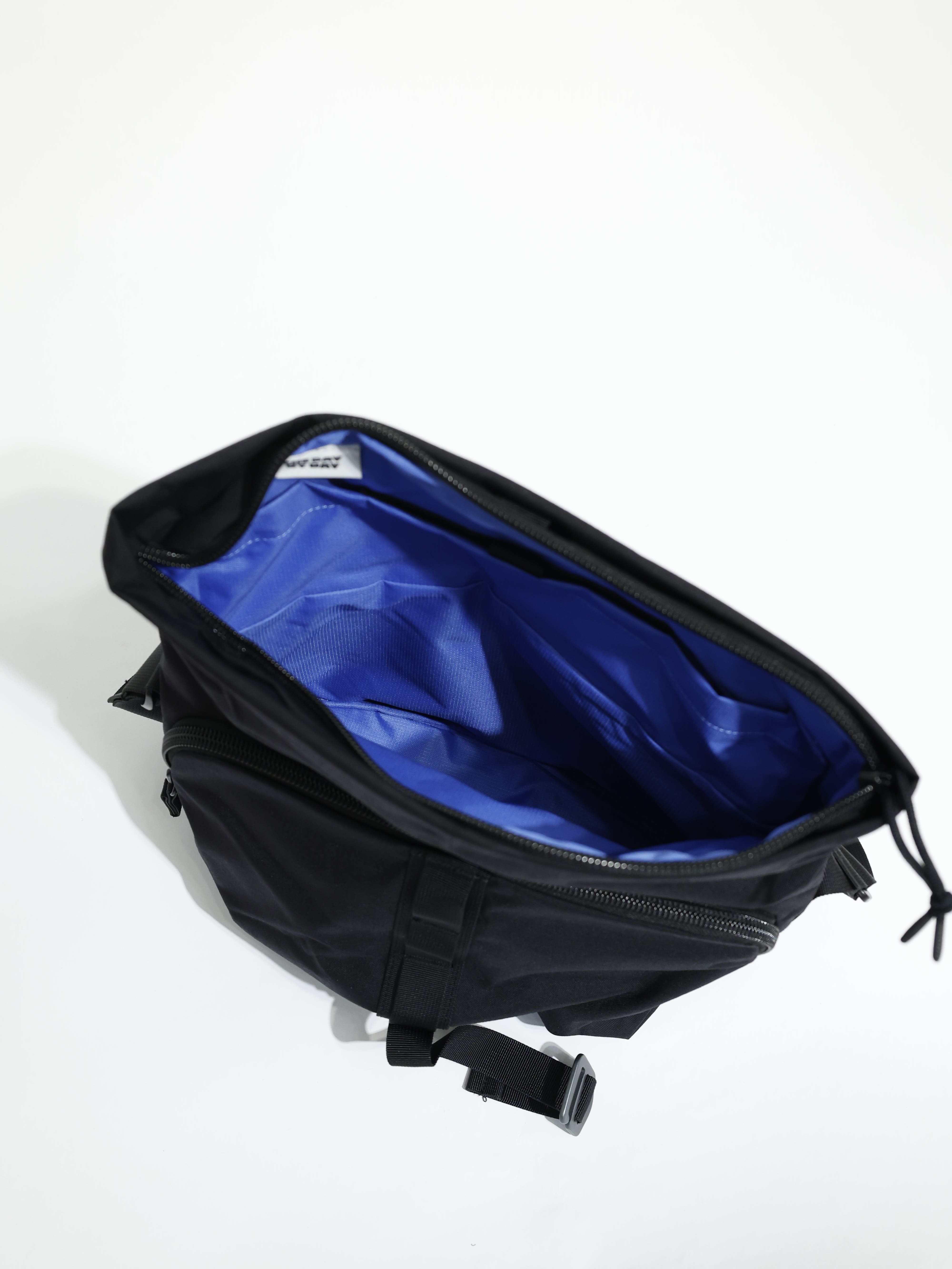 CRUMPLER 小野人 Day By Day 肩背包 DBD002