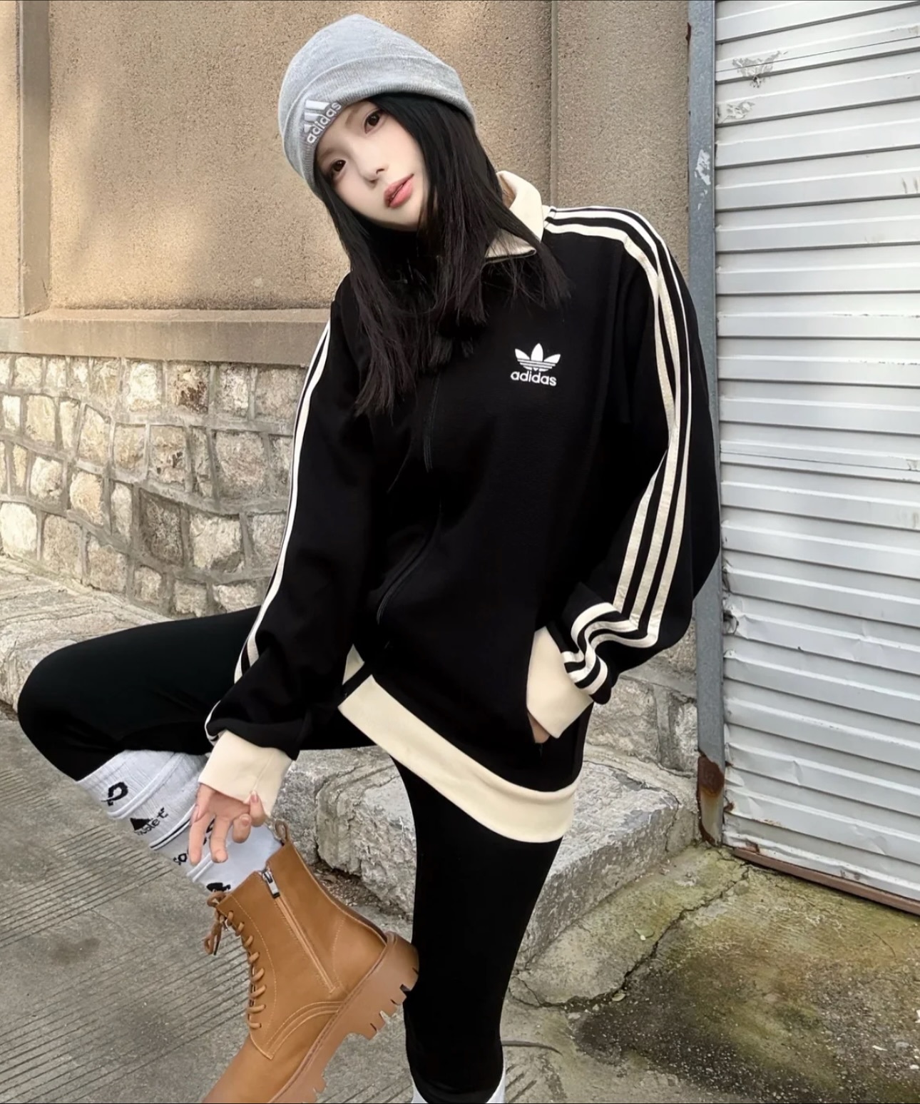ADIDAS ORIGINALS Top SS25 Waffle Basketball Track Jacket 針織立領外套