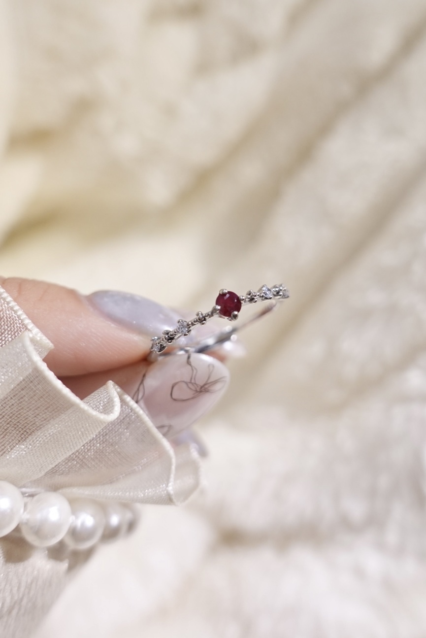 《 預購 》簡約高級紅寶石