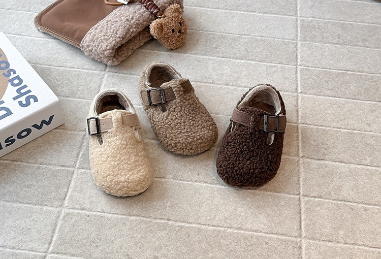 現貨｜魔鬼氈三色保暖鞋 ᝰ.