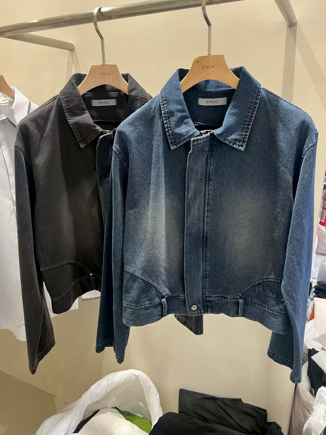 洗水淨色拉鍊牛仔褸 ENOC-045JK