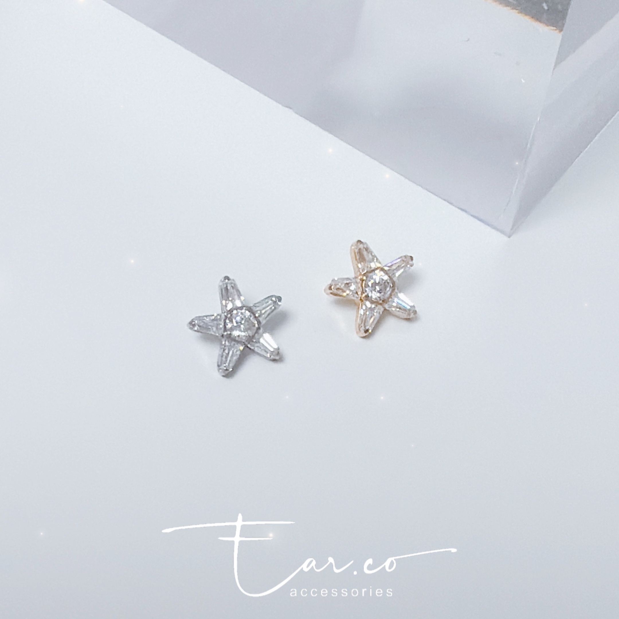 超閃星星平頭耳門/耳珠/耳骨釘 [G23 Titanium]