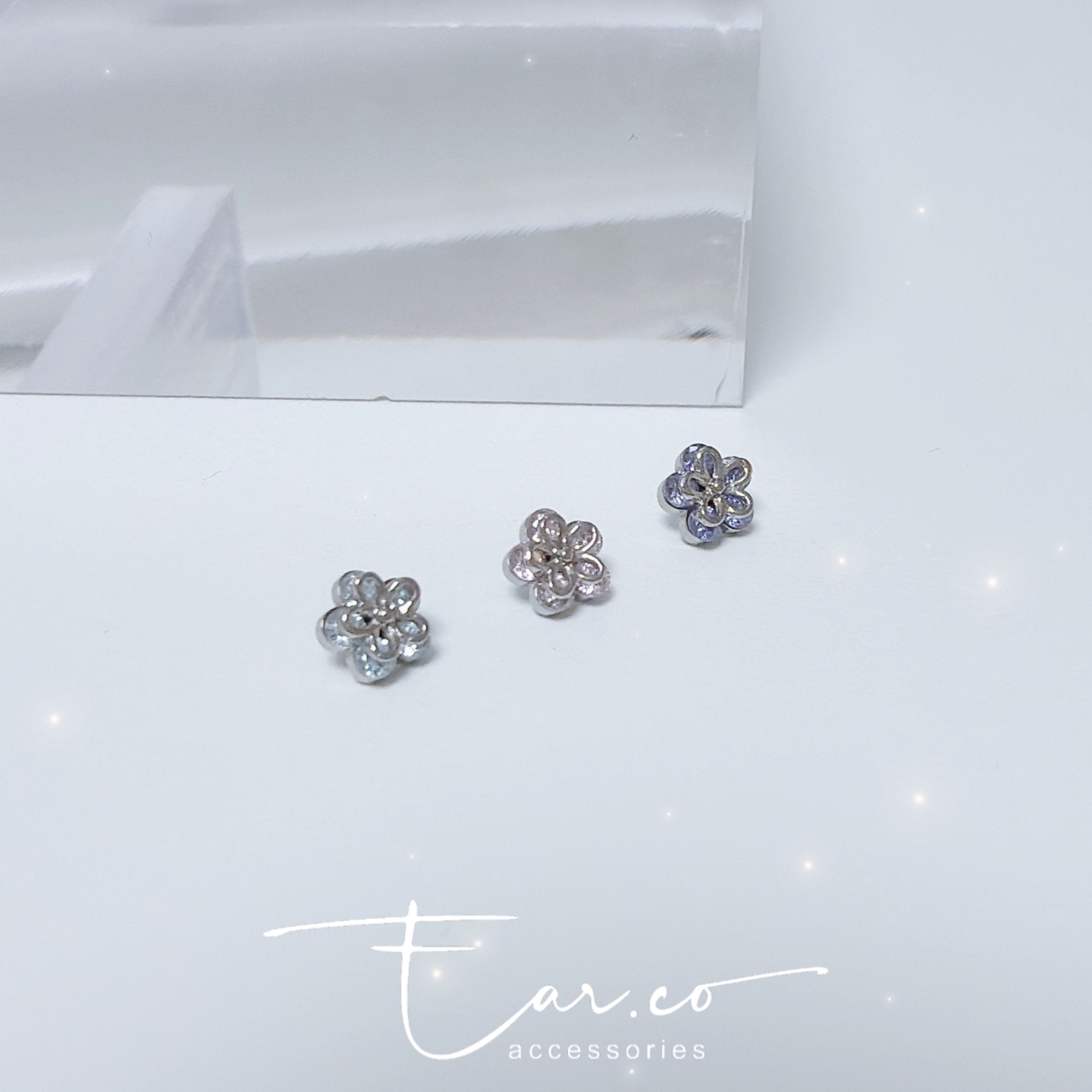 雙層夾心閃石小花平頭耳門/耳珠/耳骨釘 [G23 Titanium]