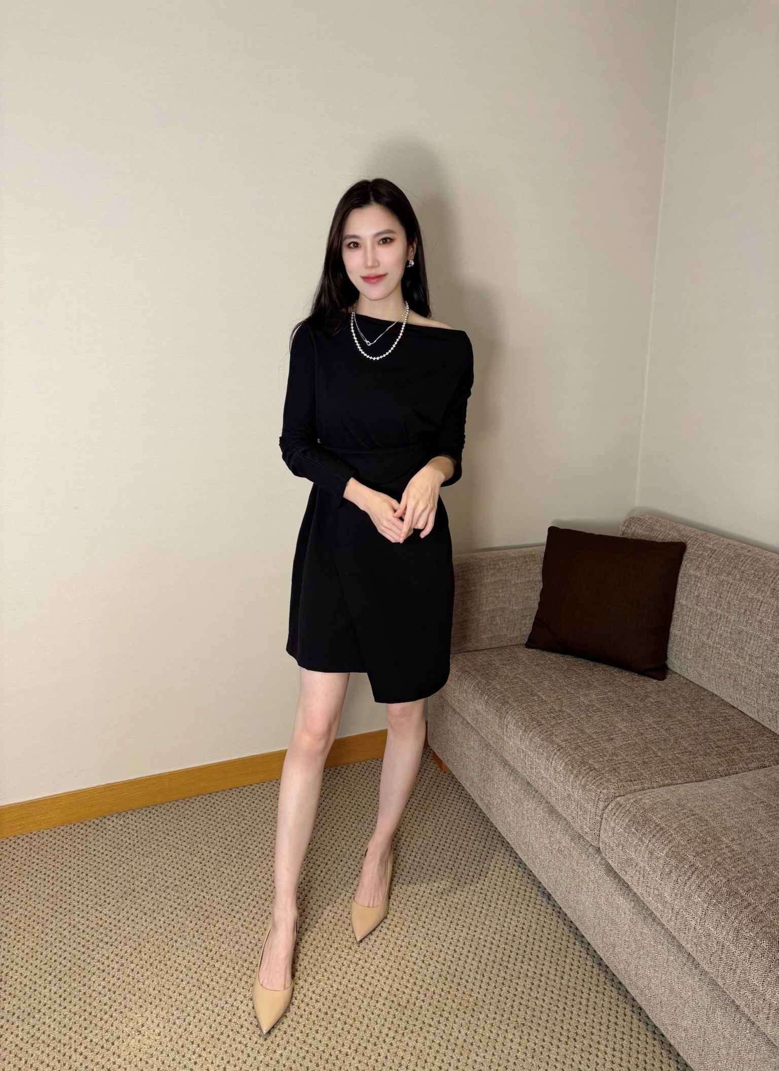 斜肩一字領棉料側釦洋裝