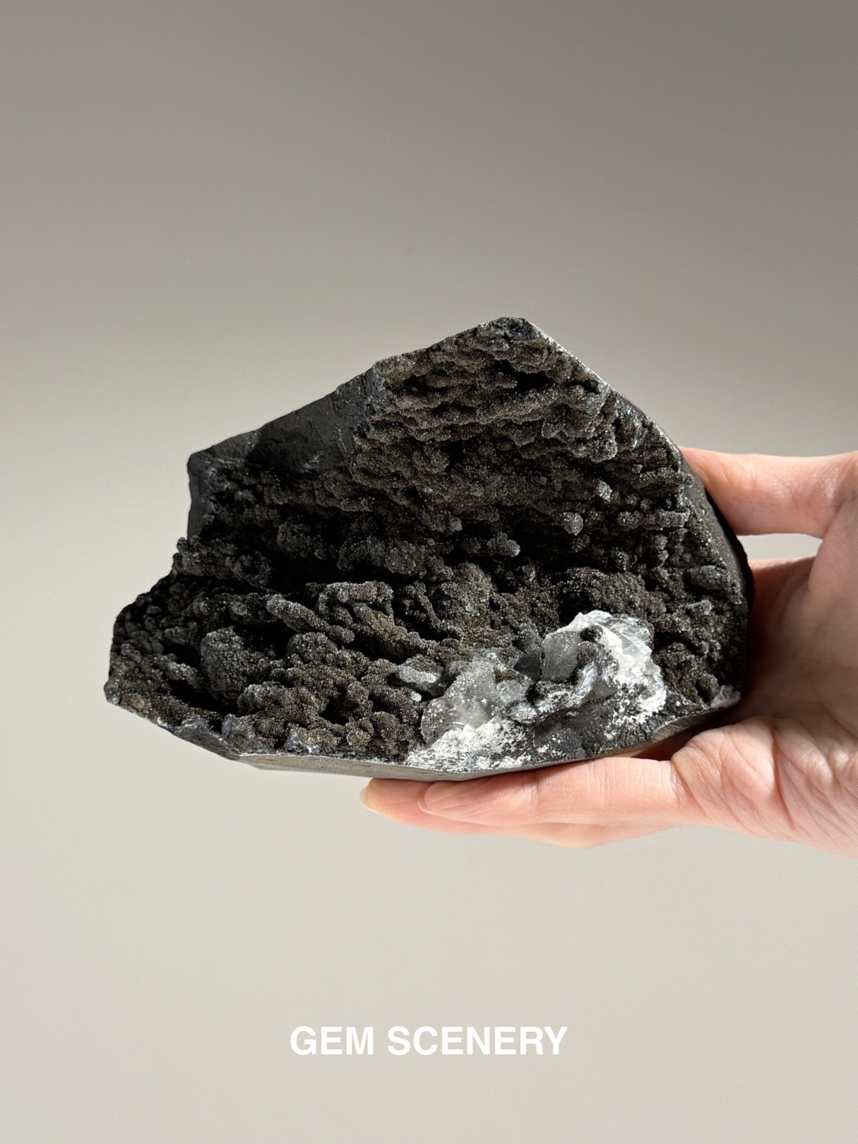 Noir Serein - Black Chalcedony with Apophyllite