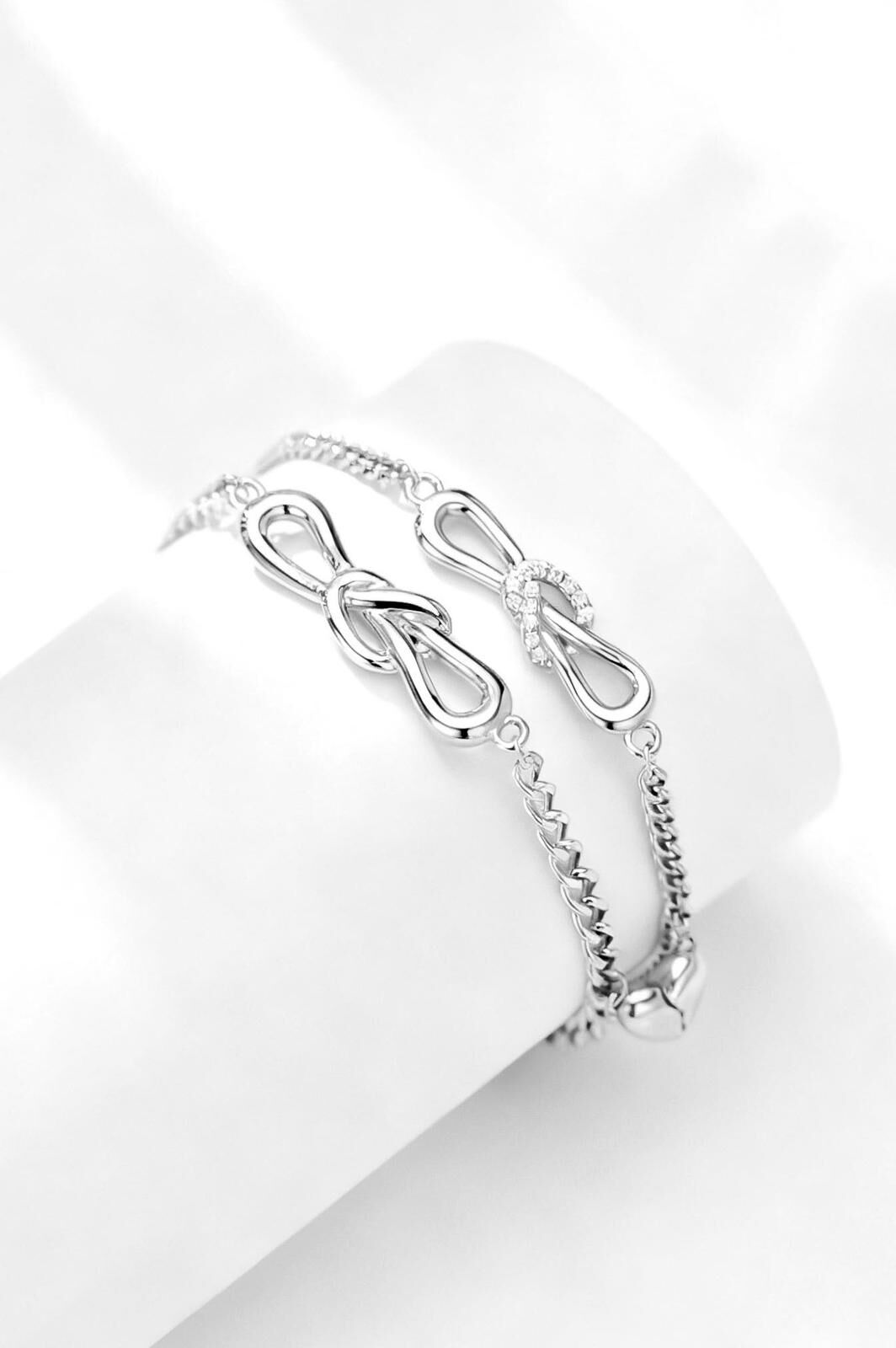 「同心結 · 莫比烏斯 ♾️」情侶手鏈 | S925純銀 | 免費刻字