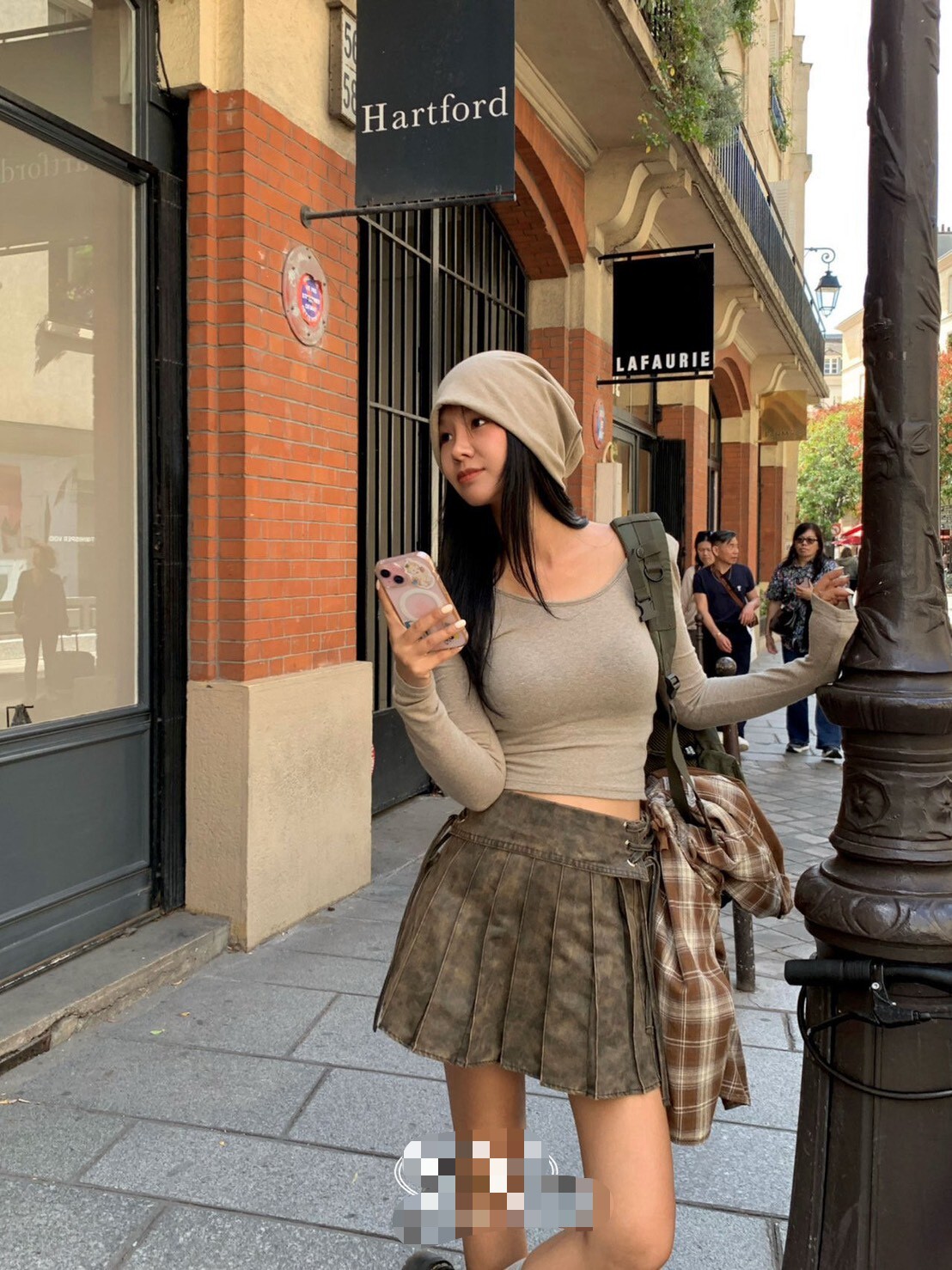 背綁交叉合身短t