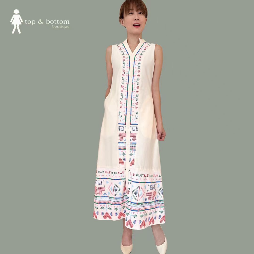 SLEEVELESS STITCH PRINT LONG DRESS