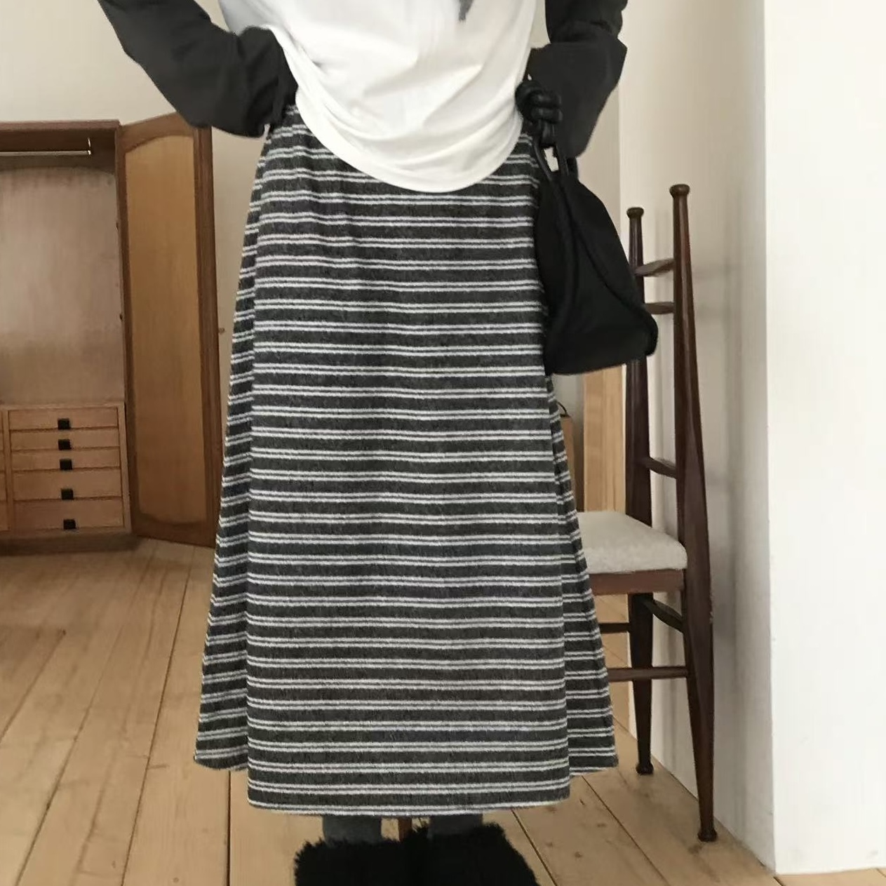 NL09有彈性舒服微挺條紋長裙