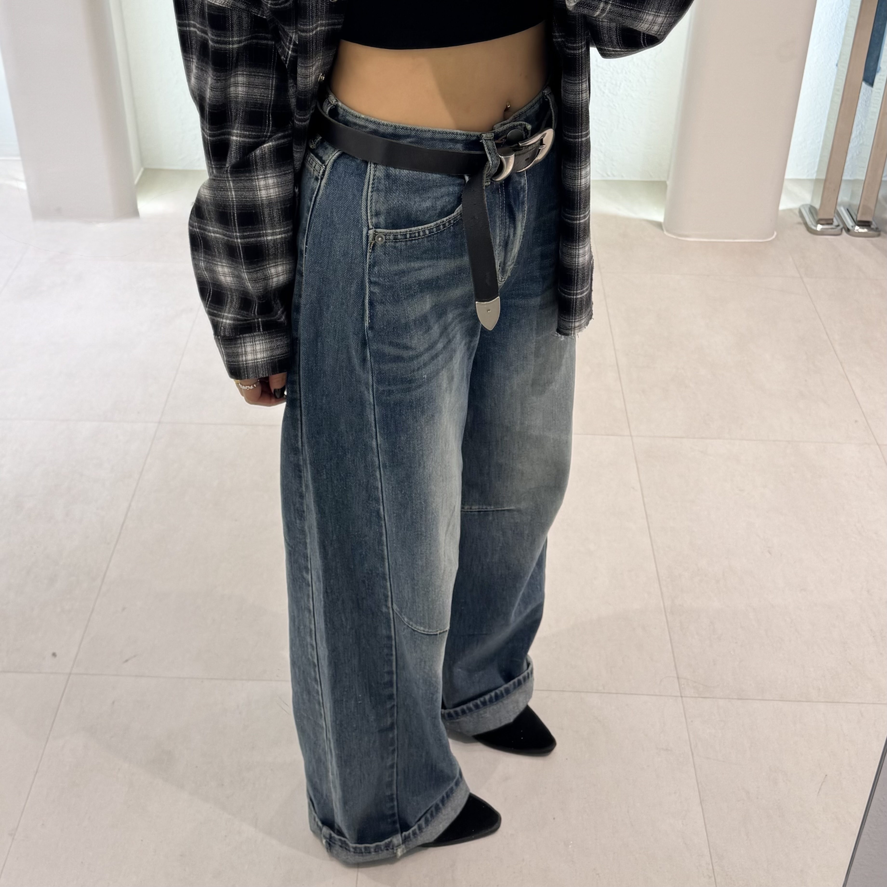 NL11側邊設計復古刷色小彎刀褲(S/M)