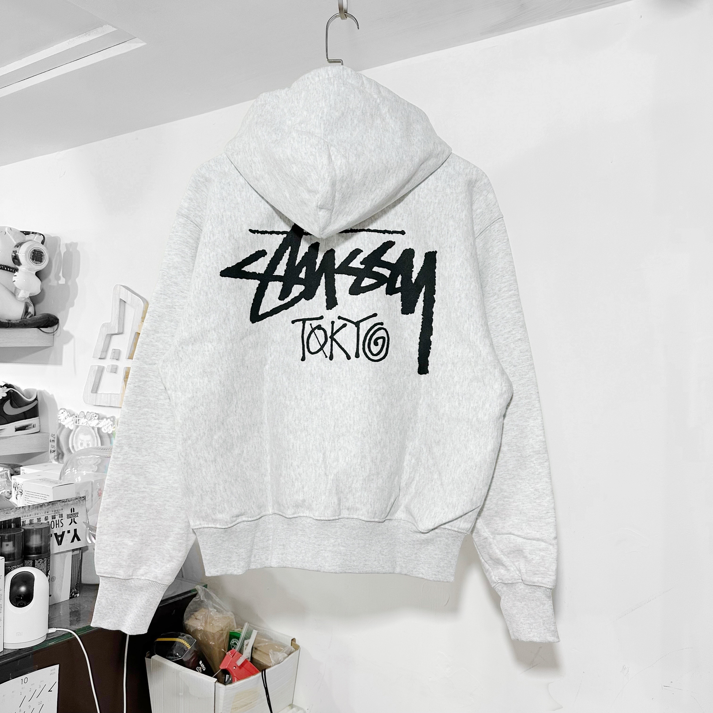 STUSSY STOCK TOKYO SHOP ZIP UP HOODIE 東京拉鏈外套 ASH GREY 淺灰
