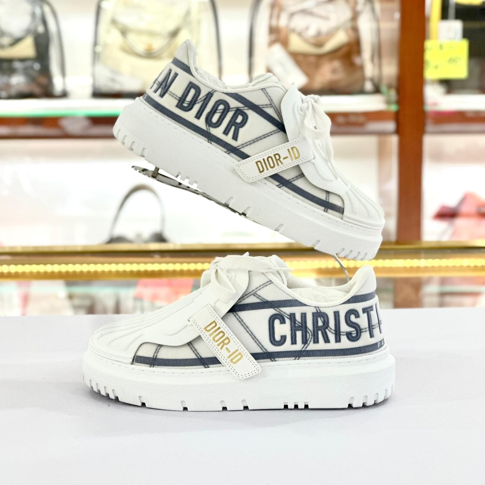 全新CHRISTIAN DIOR波鞋35碼 藍/白 MONOGRAM 貝殼鞋頭 KCK309TNT_S93B #BRAND NEW #香榭站正品